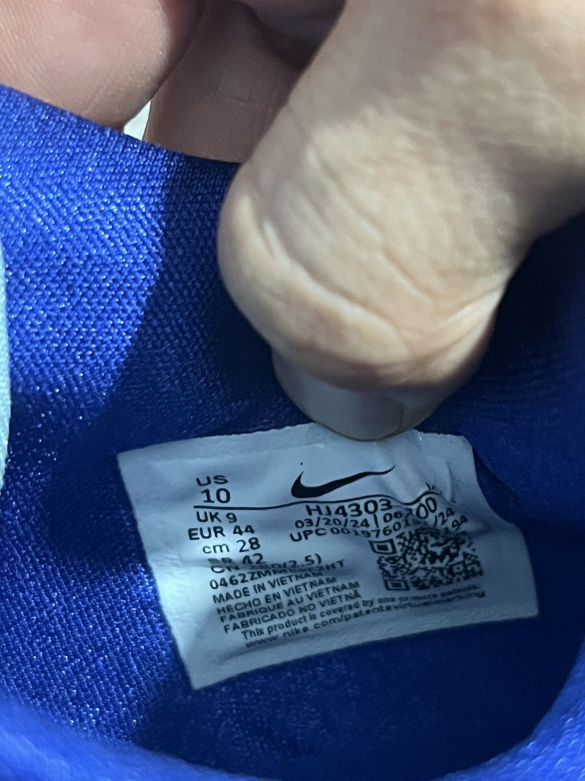Nike Kobe V protro X-Ray Size US 10 / EU 43 - 7 Thumbnail
