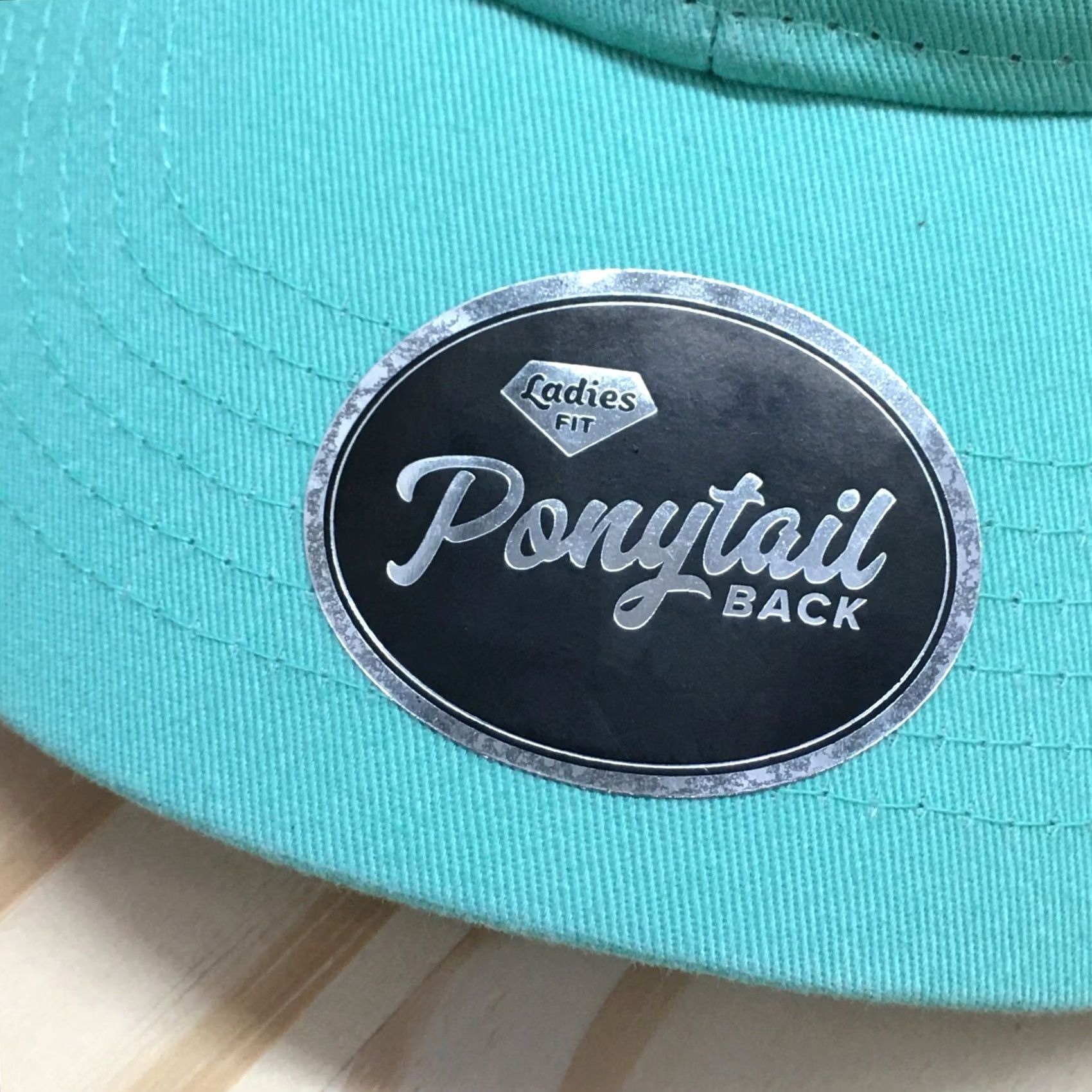 Logo 7 Outdoor Cap Trucker Hat Womens Green OS Curved Brim Embroidered Logo Size ONE SIZE - 3 Thumbnail