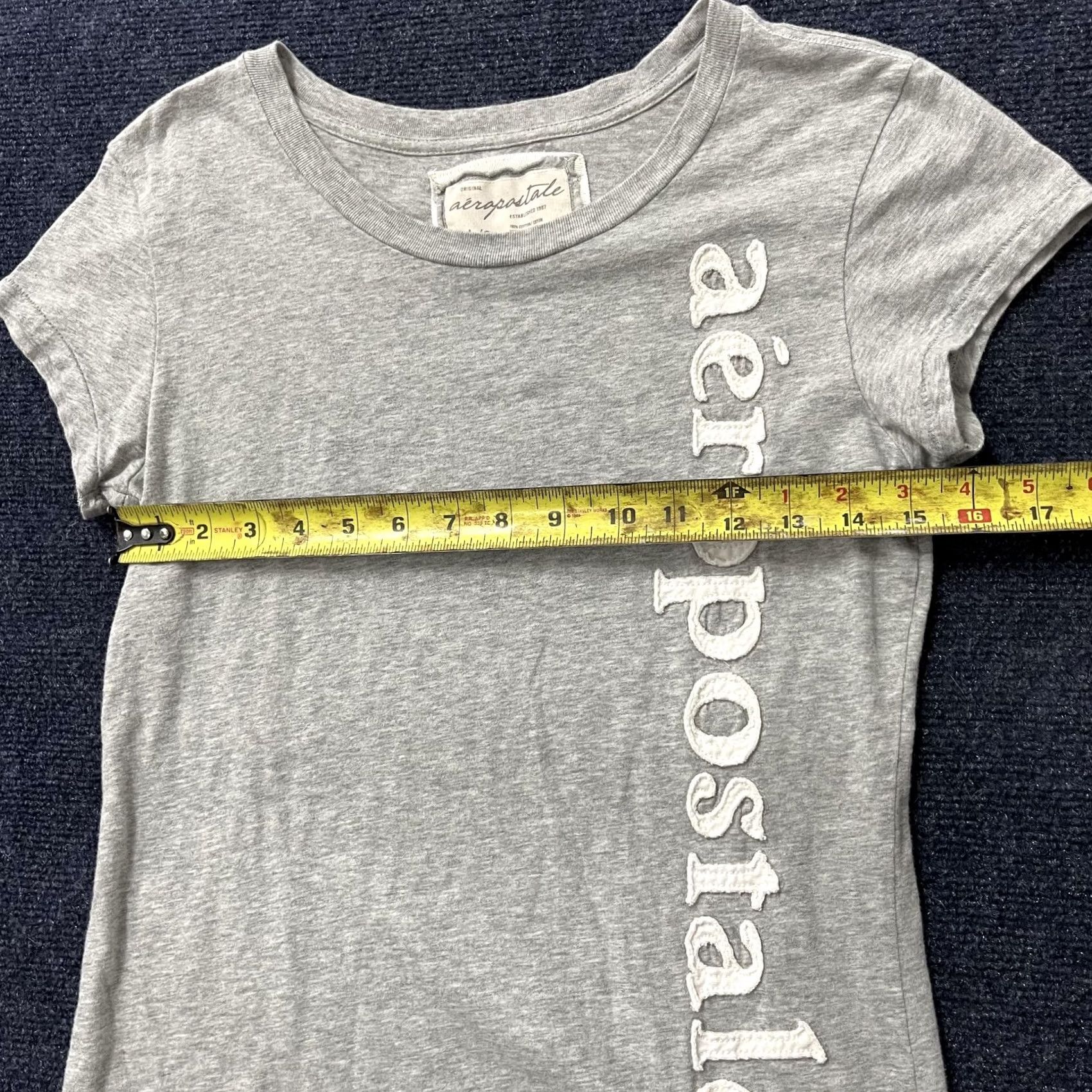 Vintage Aéropostale Shirt Womens Large Gray Vertical Logo Crew Neck Short Sleeve Tee Size L / US 10 / IT 46 - 6 Thumbnail