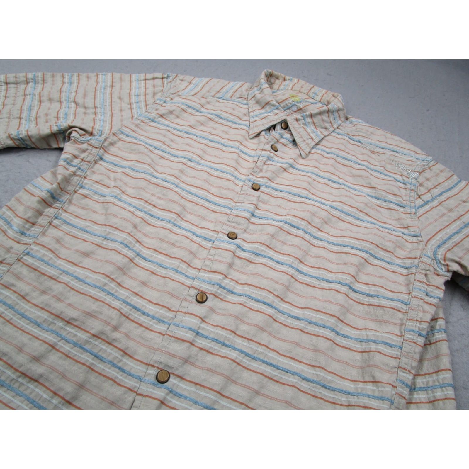 Mountain Hardwear Mountain Hardwear Mens Large Beige Shirt Button Up Pearl Snaps Hike Camp Work Size US L / EU 52-54 / 3 - 2 Thumbnail