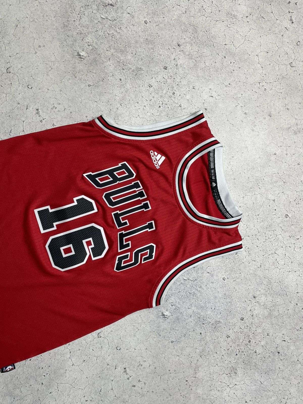 NBA Adidas Chicago Bulls Pau Gasol #16 Vintage Jersey Size US S / EU 44-46 / 1 - 5 Thumbnail