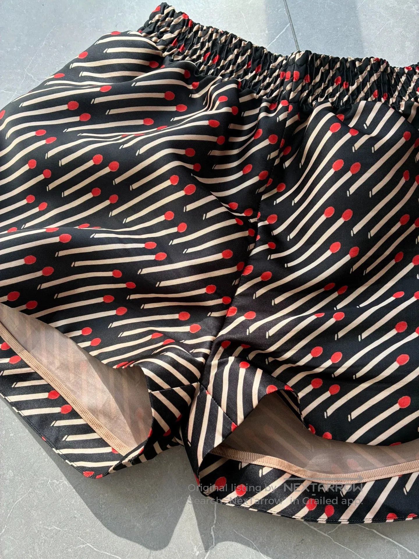 Stella McCartney Stella McCartney Match Print Shorts. Size 37" - 5 Thumbnail
