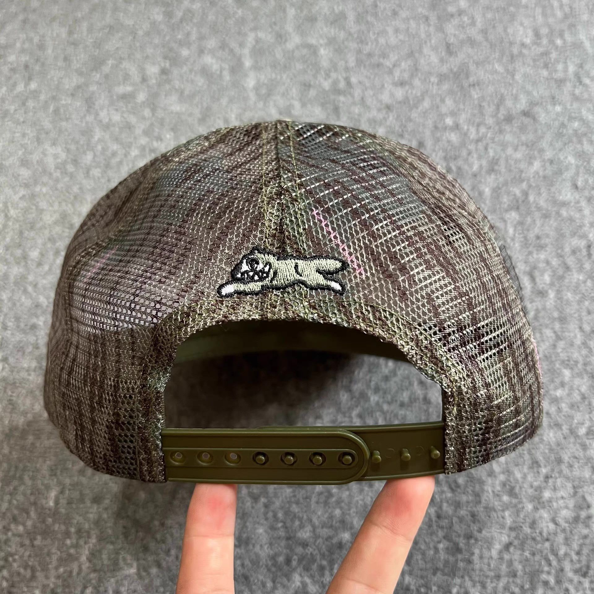 Billionaire Boys Club BBC ICECREAM Roll Flying Dog Mesh Trucker Baseball Cap Q7 Size ONE SIZE - 5 Thumbnail