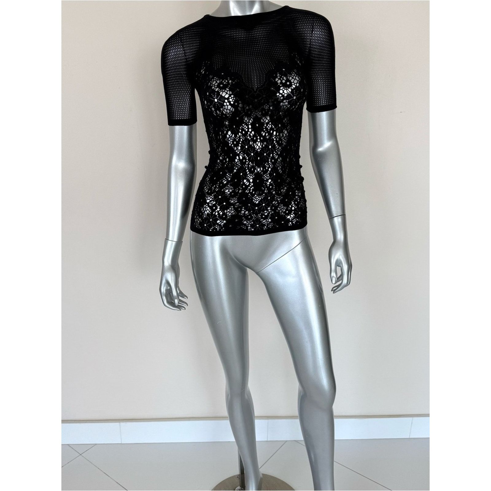 Wolford NEW!!! Wolford Flower Lace Slim Short-Sleeve Top size S 295$ Size S / US 4 / IT 40 - 2 Thumbnail