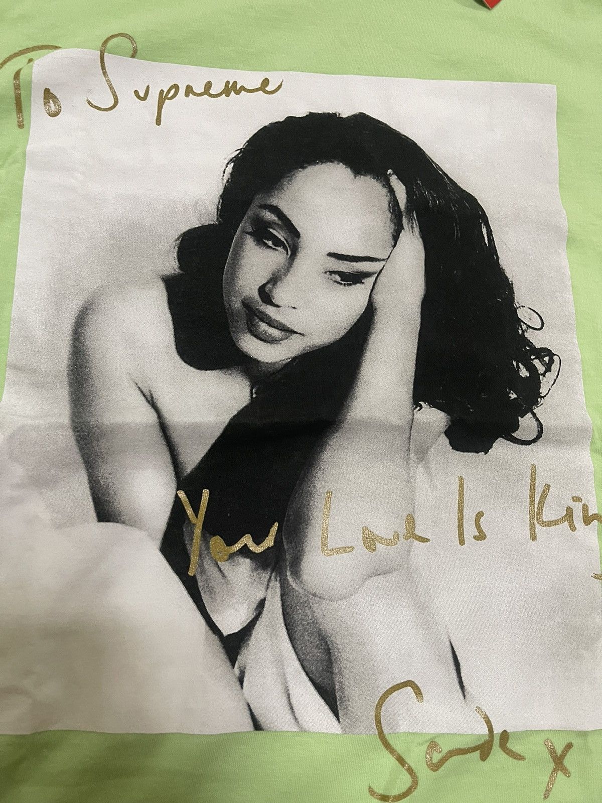 Supreme Supreme sade tee Green dswt Size US L / EU 52-54 / 3 - 3 Thumbnail