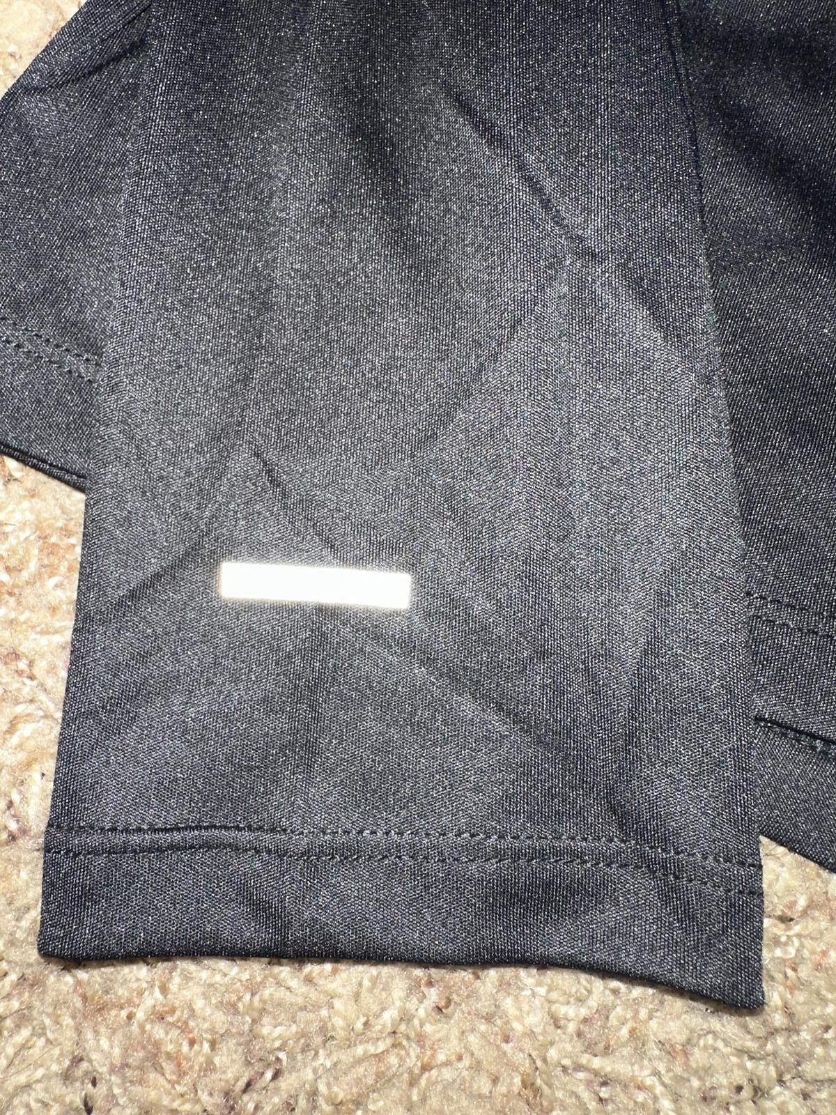 Nike Nike Mens UPF 40+ Dri-Fit Gray Long Sleeve Crew Neck T Shirt Size US M / EU 48-50 / 2 - 2 Thumbnail