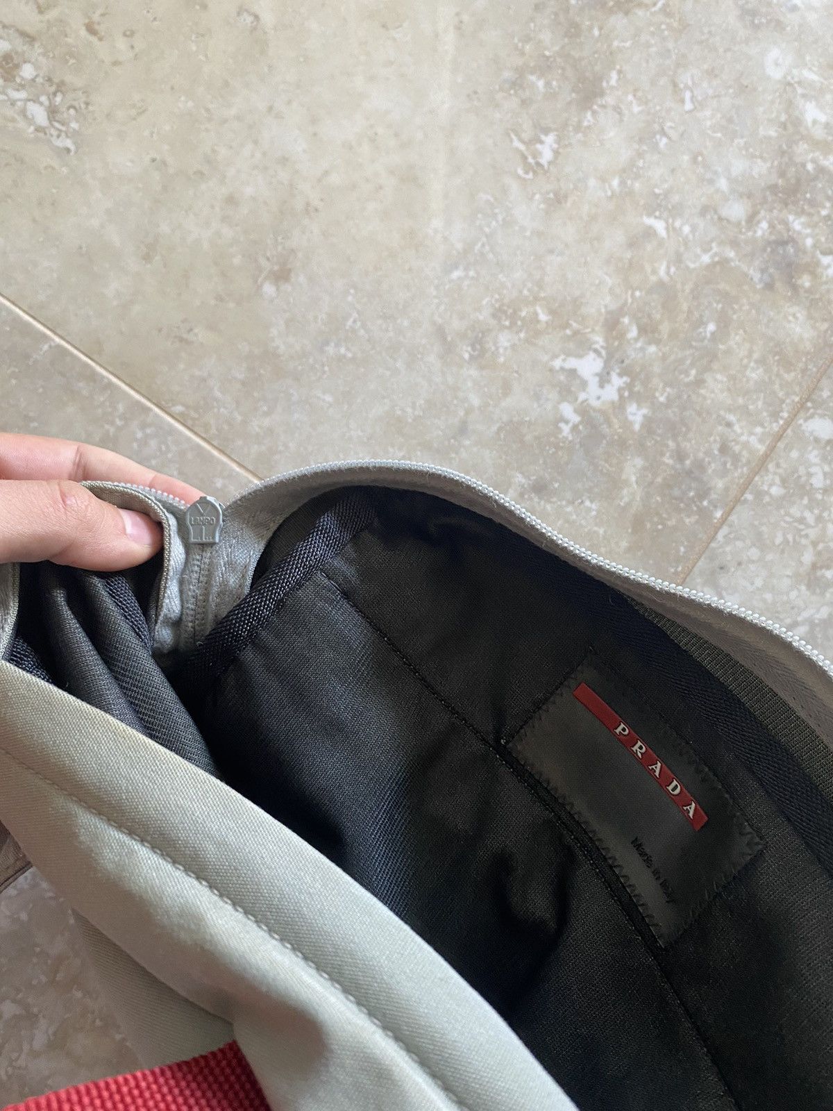 Prada PRADA SPORT 1999 LINEA ROSSA SLING BACKPACK BAG WHITE RARE Size ONE SIZE - 5 Thumbnail