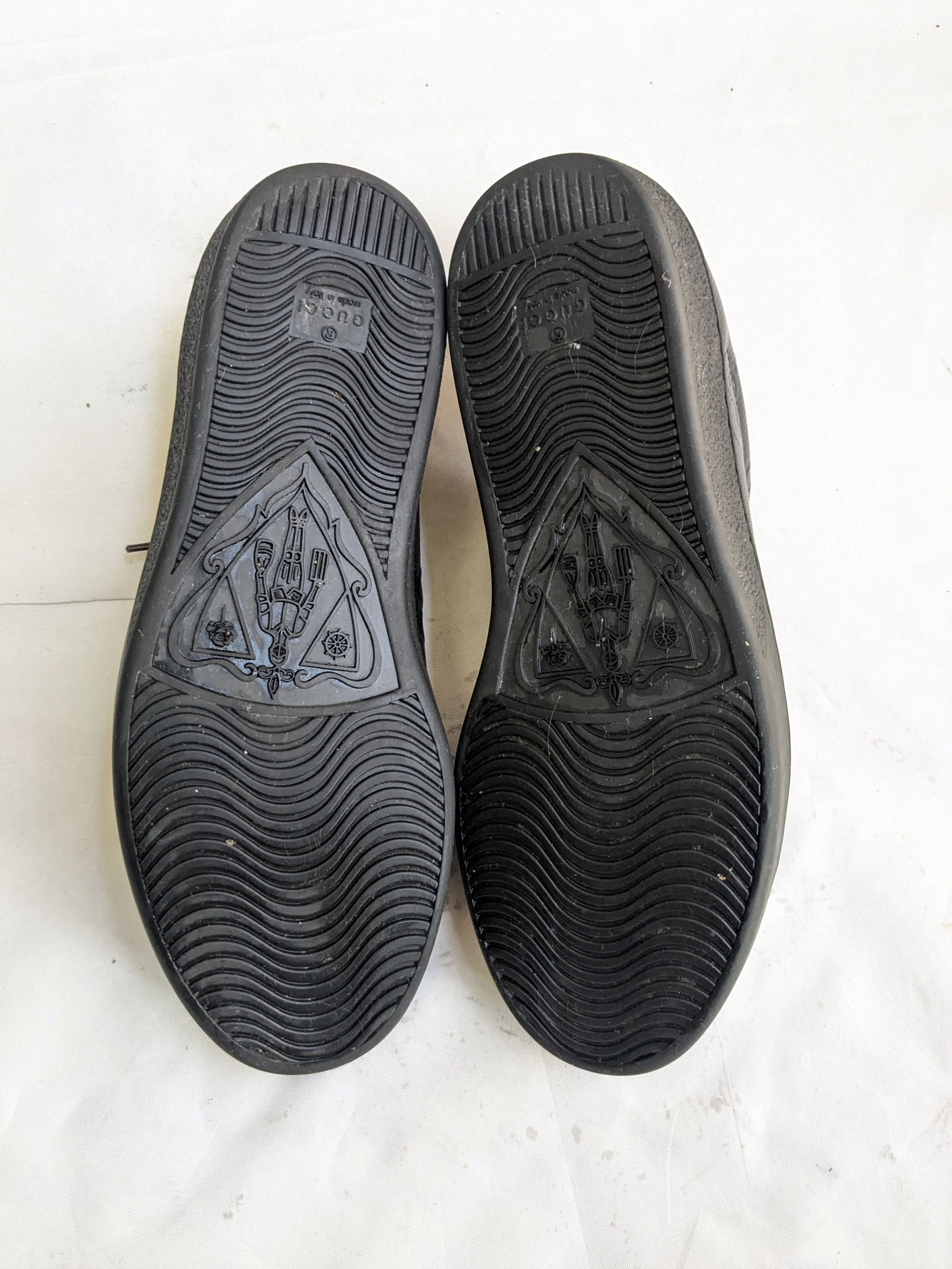 Gucci Gucci black mens leather shoes 8.5 Monogram Size US 8.5 / EU 41-42 - 13 Thumbnail