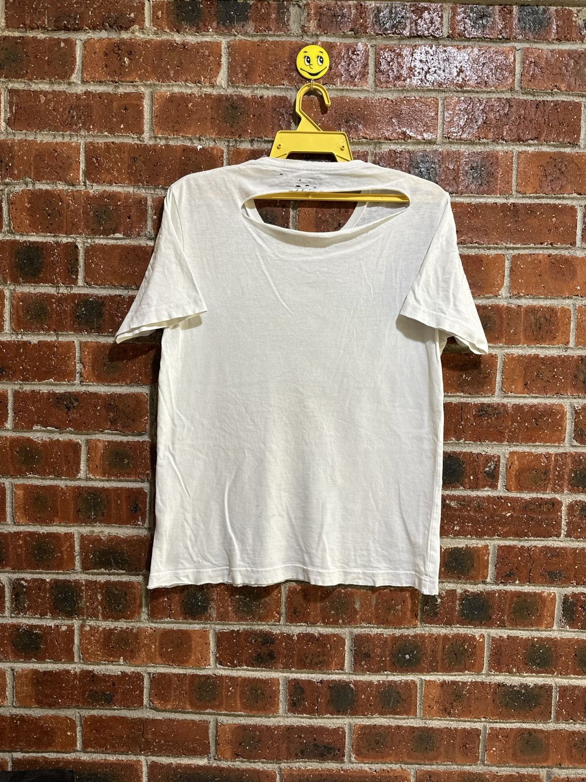 Band Tees Thrashed Vintage Uniqlo X Kurt Cobain Distrees Tee Size US M / EU 48-50 / 2 - 9 Thumbnail