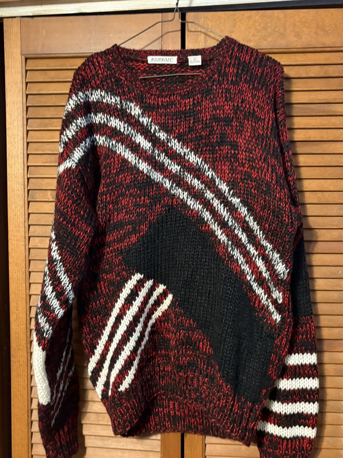 Koman VTG Koman Sweater Men's Medium Red Black Geometric Knit Size US L / EU 52-54 / 3 - 1 Thumbnail