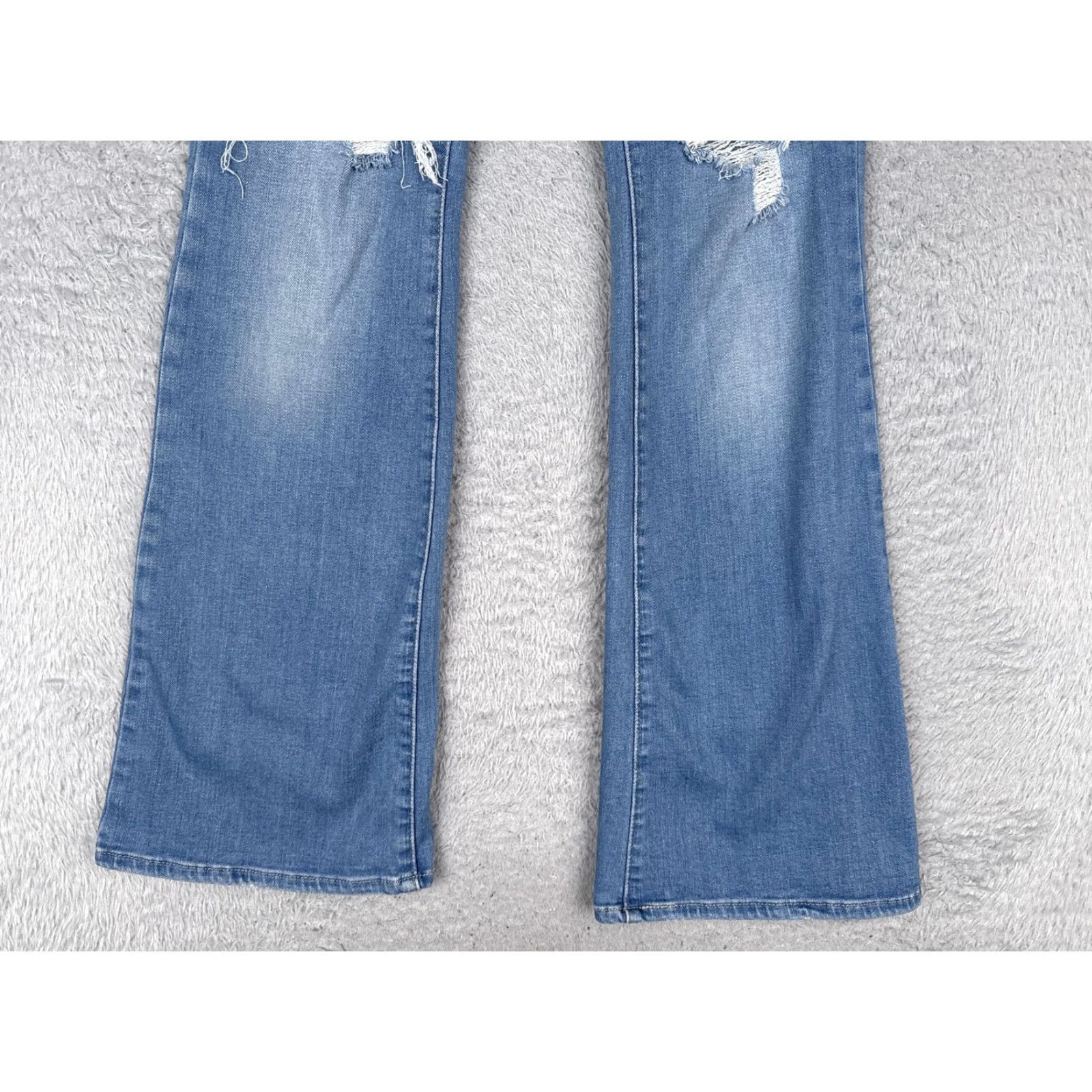 Levi's Levi's Jeans 726 Flare Womens 28 Blue Distressed Stretch Denim 28x32 Size 28" / US 6 / IT 42 - 2 Thumbnail