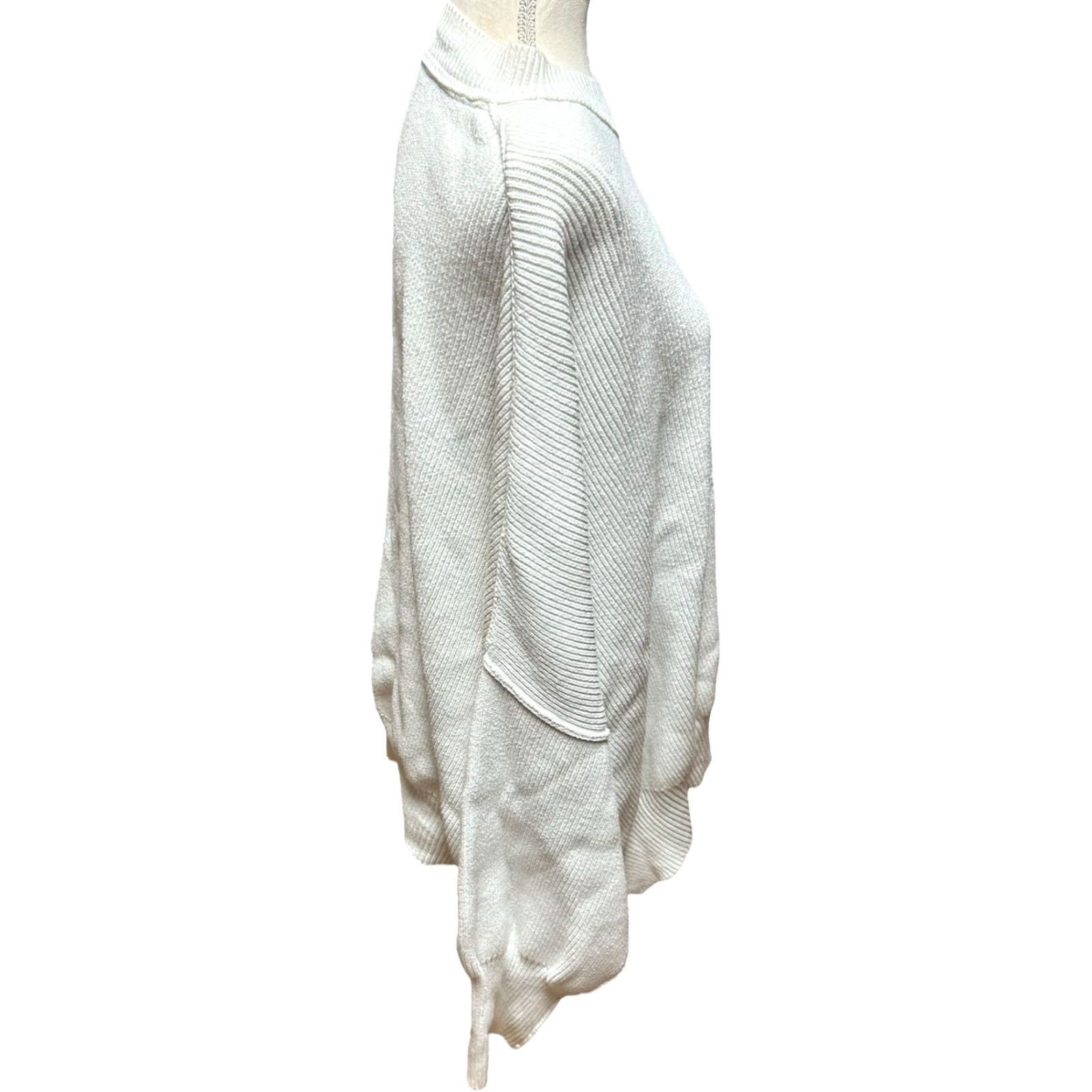 Free People Free People Womens Cotton Long Sleeve Cropped Boxy Sweater White Size Large Read Size L / US 10 / IT 46 - 4 Thumbnail
