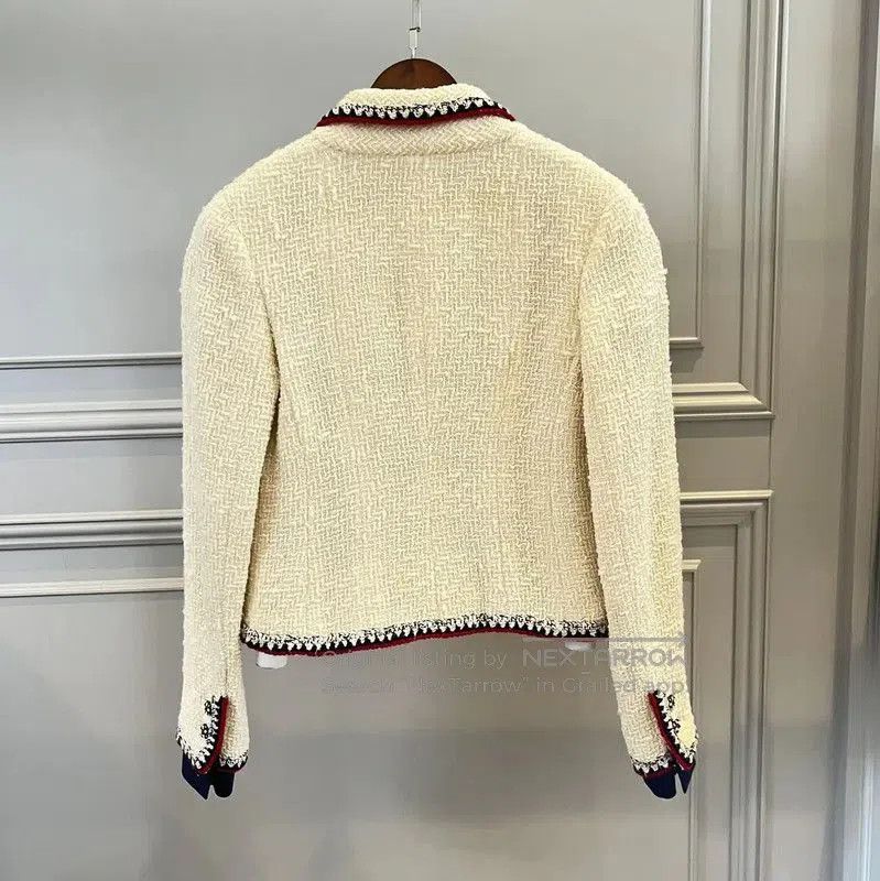Chanel Chanel White Wool Tweed Jacket . Size M / US 6-8 / IT 42-44 - 2 Thumbnail