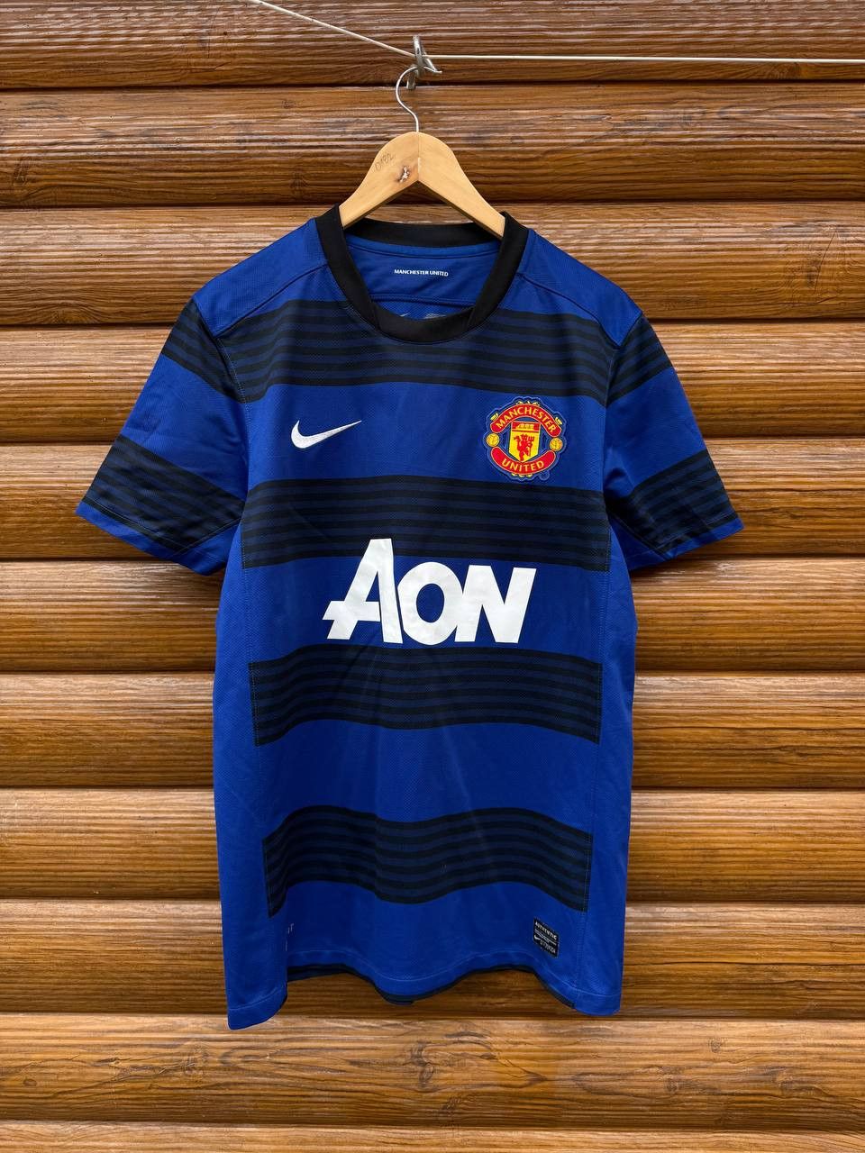 Nike Manchester United football shirt jersey #19 CHAMPIONS Size US M / EU 48-50 / 2 - 1 Thumbnail