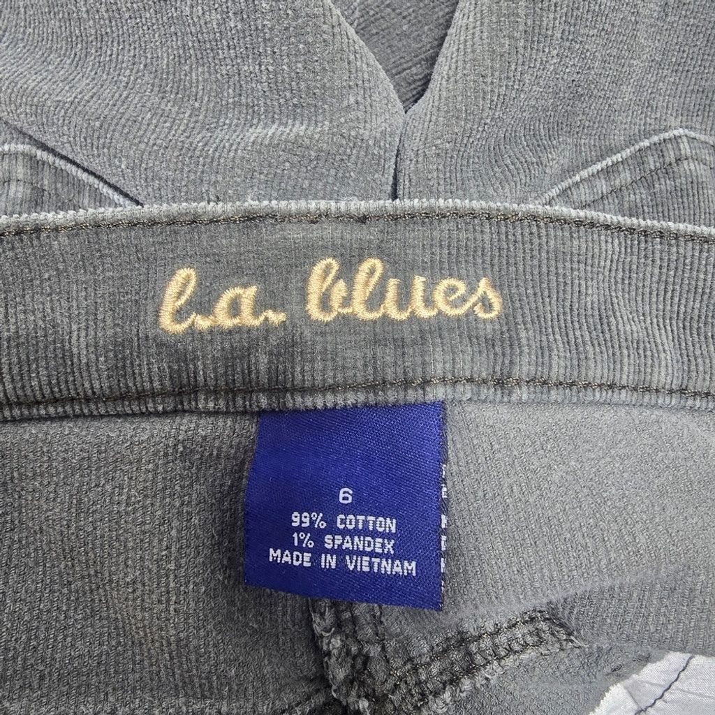 The Unbranded Brand L.A. Blues Women's Straight Leg Jeans Size 28" / US 6 / IT 42 - 8 Thumbnail