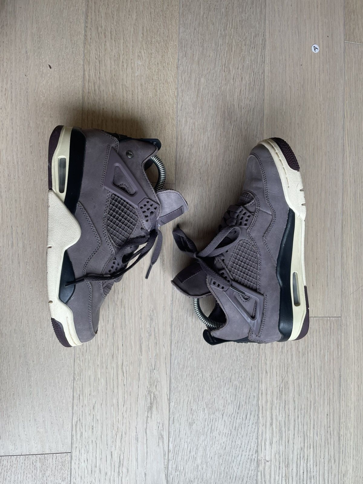 A Ma Maniere × Nike Jordan 4 Retro SP A Ma Maniére Violet Ore Size US 5 / IT 35 - 1 Thumbnail