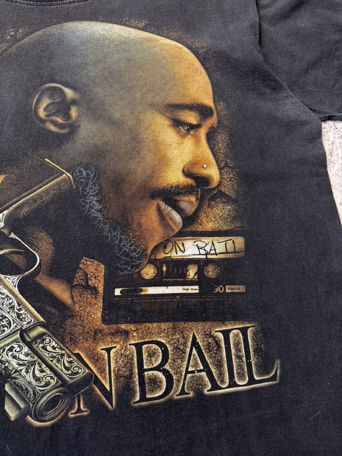 Vintage Vintage 2Pac Rap Tee Rock Tees 1996 Grail Very Rare Tee L Size US L / EU 52-54 / 3 - 8 Thumbnail