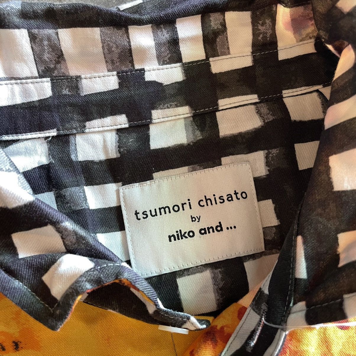 Designer × Japanese Brand × Tsumori Chisato Tsumori Chisato Niko And Printed Button Ups Baggy Cut Size US M / EU 48-50 / 2 - 2 Thumbnail
