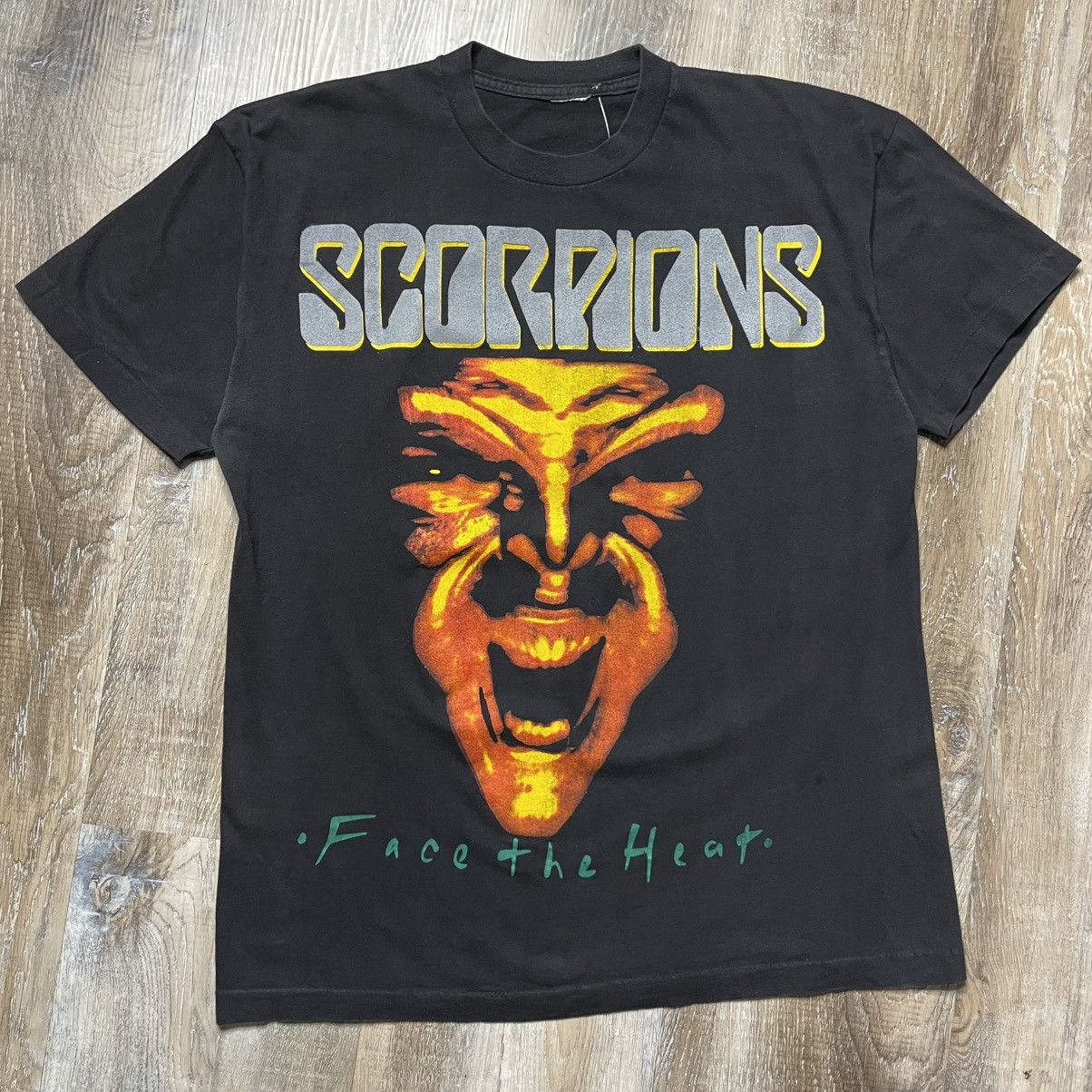 Band Tees 1993 Scorpions Feel Burn Vintage Band Tee Shirt Mens Large Size US L / EU 52-54 / 3 - 1 Thumbnail