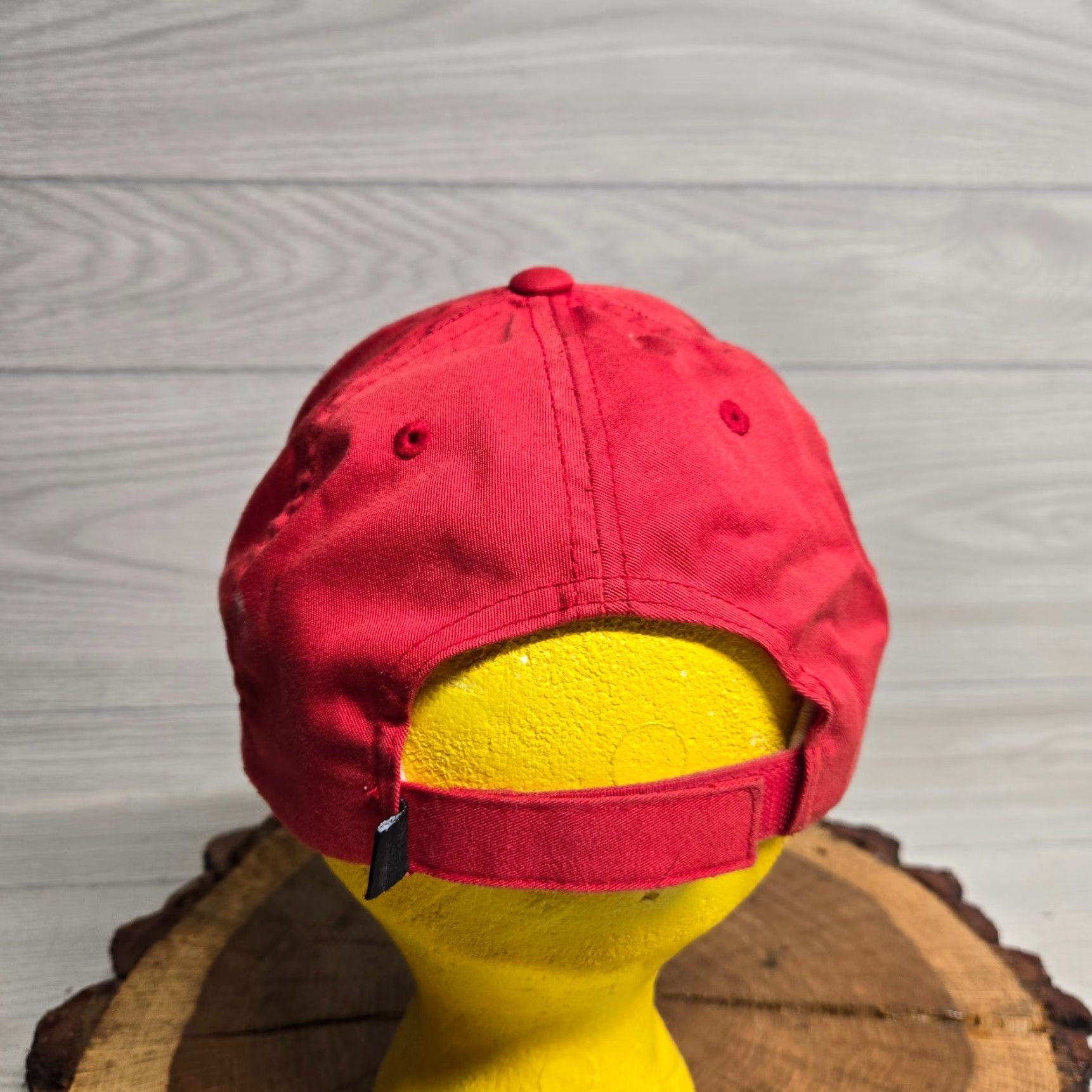 Vintage VINTAGE Red White Embroidered Lifeguard Adjustable Baseball Cap Hat Size ONE SIZE - 3 Thumbnail