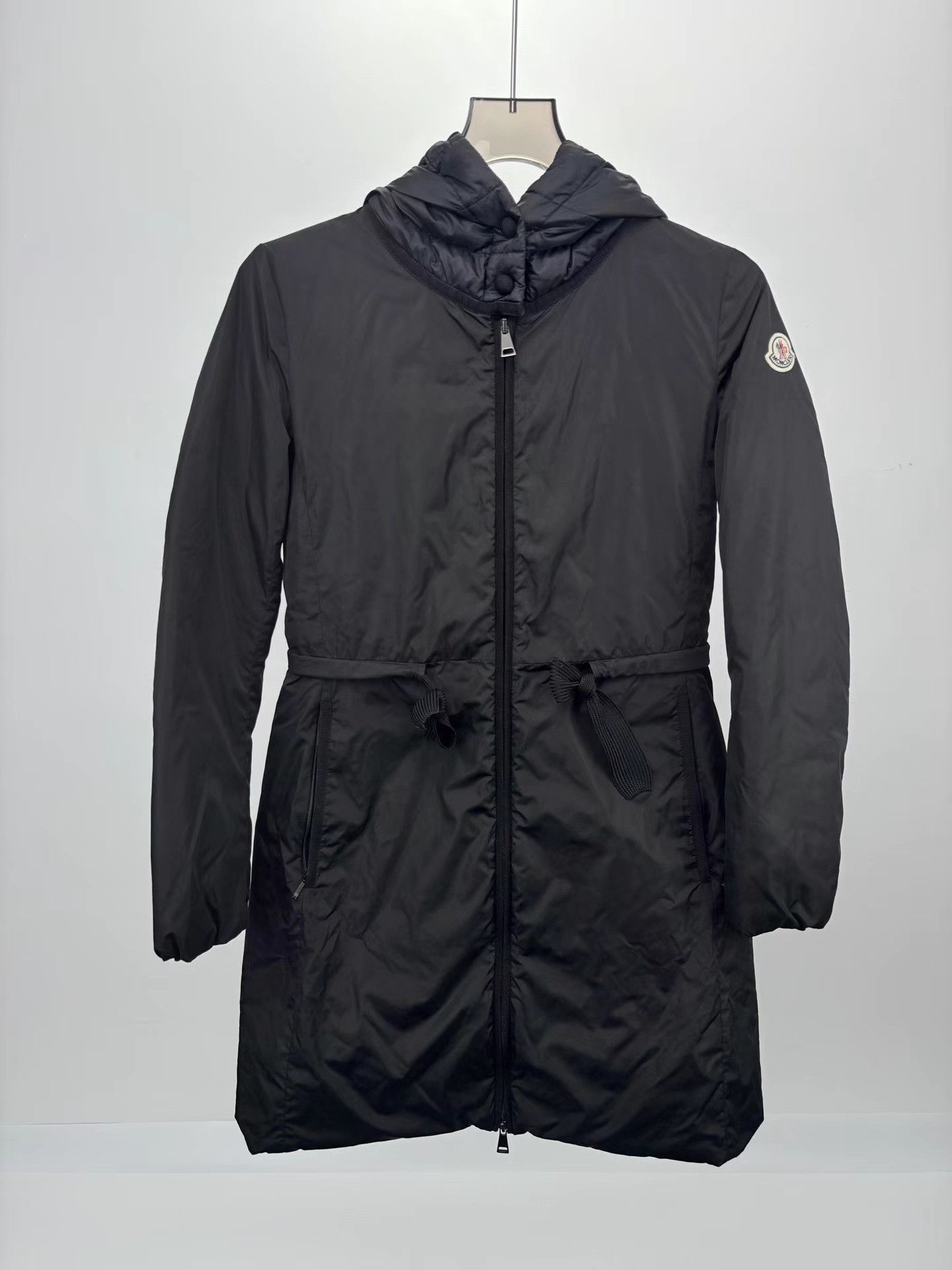 Moncler MONCLER BRUANT Long Down Jacket K1 Size XS / US 0-2 / IT 36-38 - 1 Thumbnail