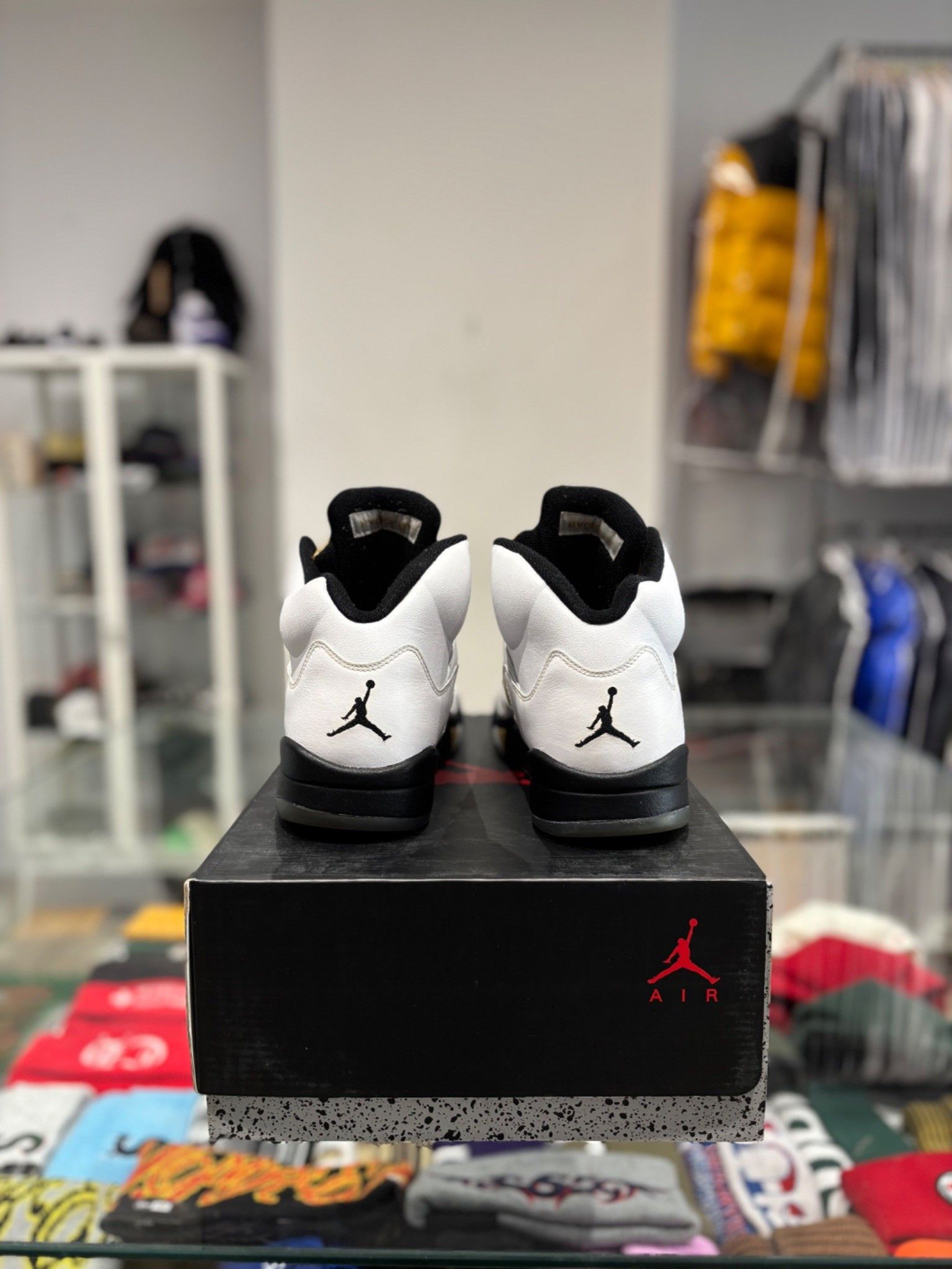 Jordan Brand Jordan 5 Olympic (2016) Size US 10.5 / EU 43-44 - 2 Thumbnail
