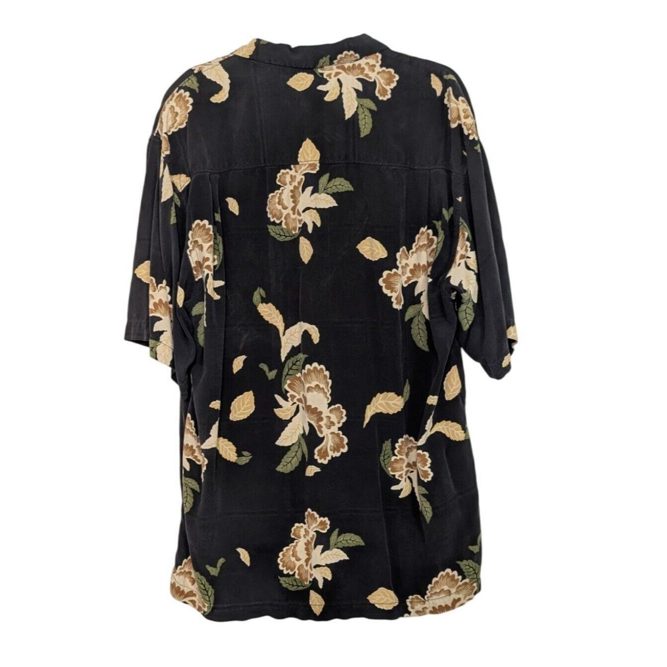 Tommy Bahama Tommy Bahama Floral Shirt Mens Size Medium Black Silk Hawaii Size US M / EU 48-50 / 2 - 8 Thumbnail