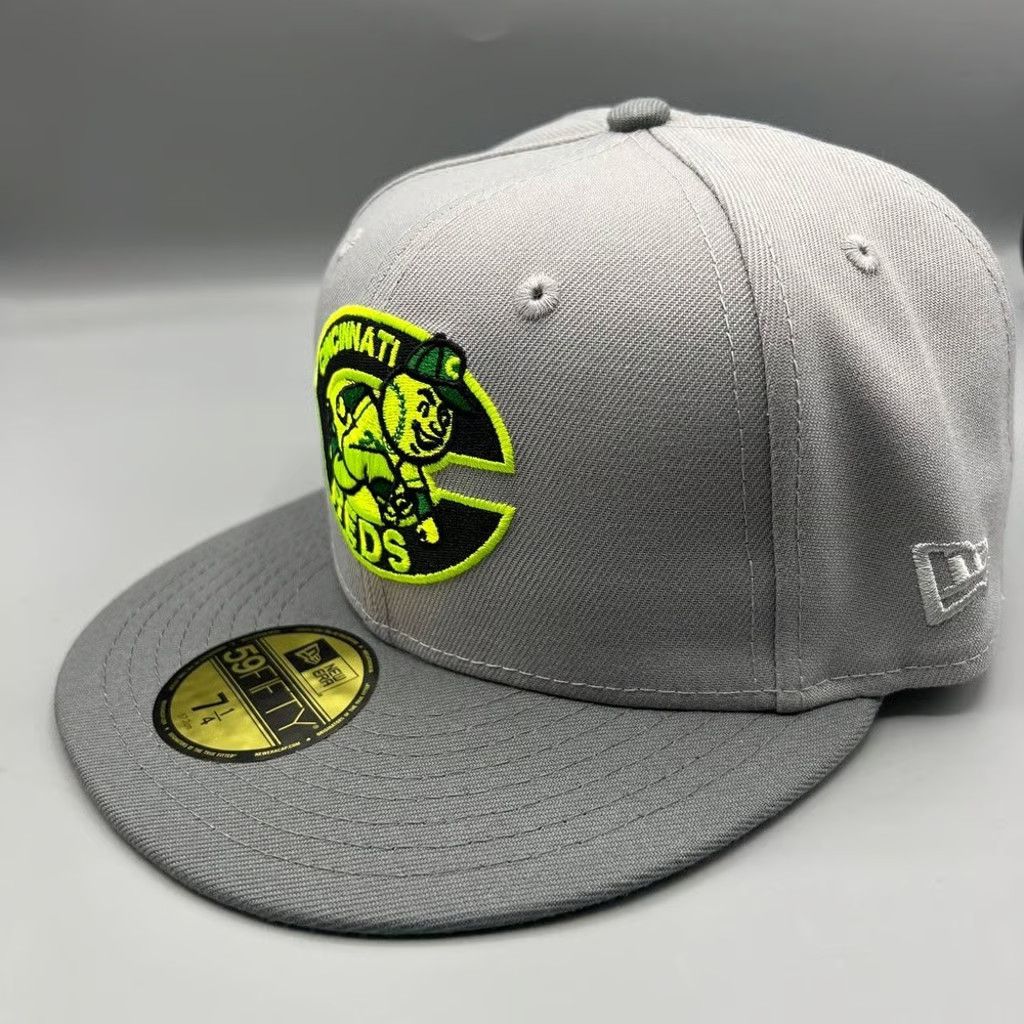 New Era Cincinnati Reds Hat Men 7 1/4 59Fifty New Era Fitted Cap Size ONE SIZE - 3 Thumbnail