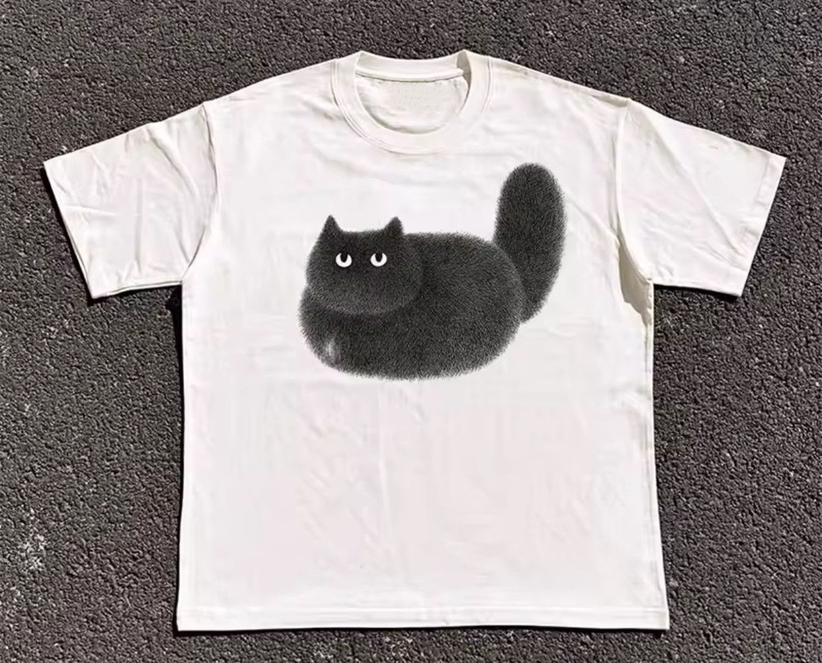 Japanese Brand Korean Harajuku Vintage Adorable Fluffy Cat Graphic T-Shirt Size US XXL / EU 58 / 5 - 1 Thumbnail