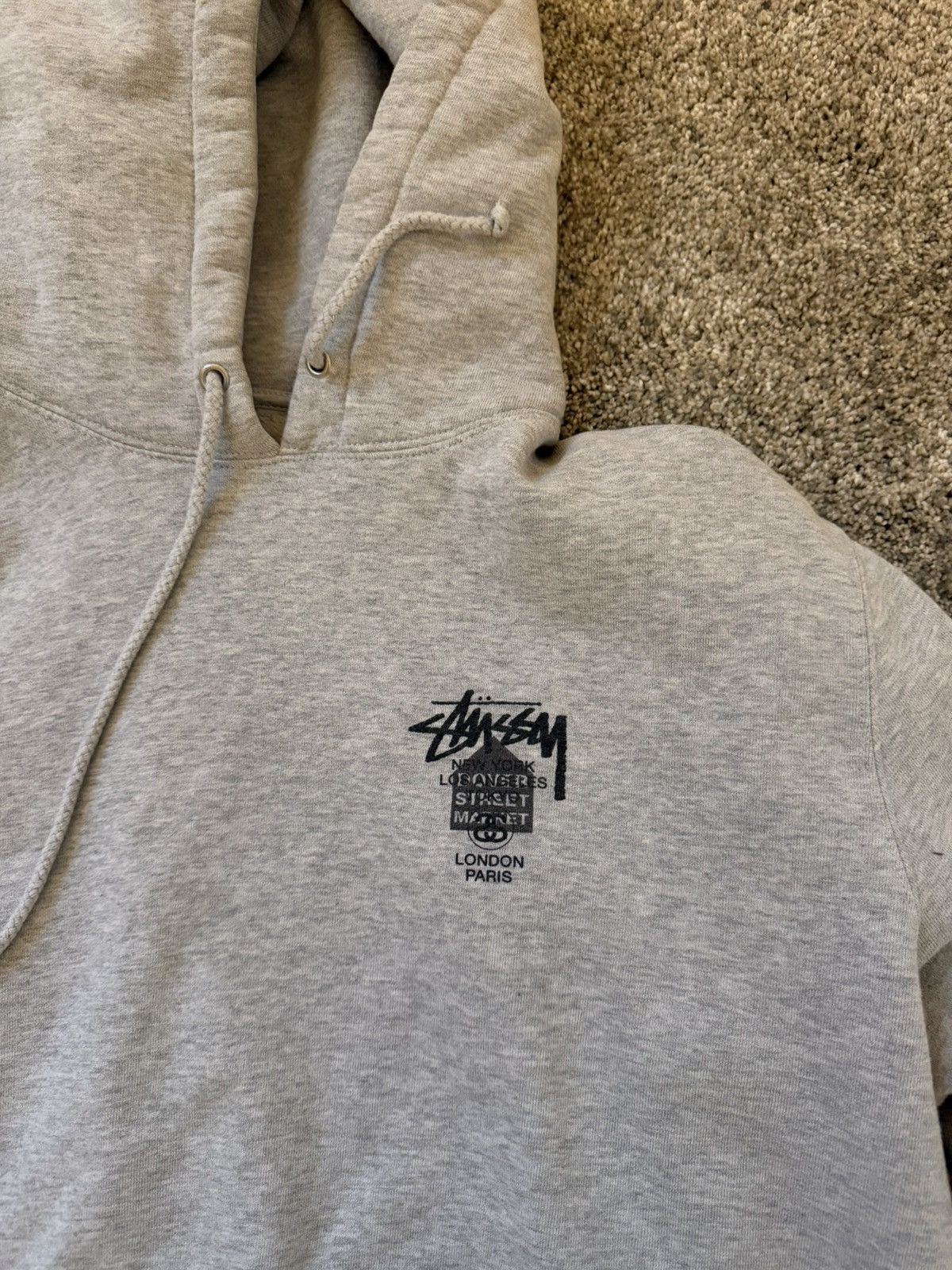Dover Street Market × Stussy Stussy Men’s World Tour Hoodie Size US L / EU 52-54 / 3 - 2 Thumbnail