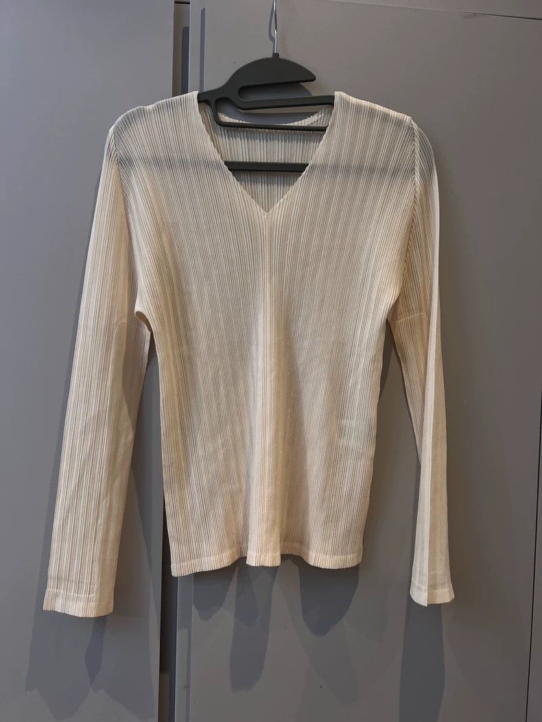Issey Miyake issey miyake size:5 Beige long sleeves 2505-Nextarrow Size XXS / US 00 / IT 34 - 1 Thumbnail