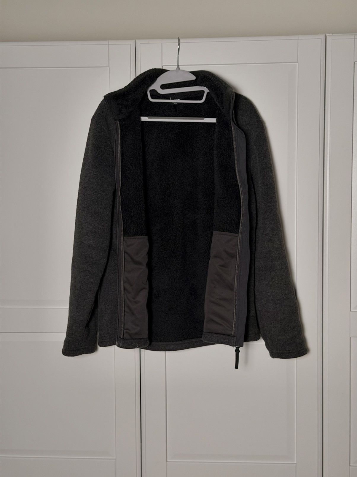 The North Face The North Face Fleece Jacket Grey – Size M Size US M / EU 48-50 / 2 - 3 Thumbnail