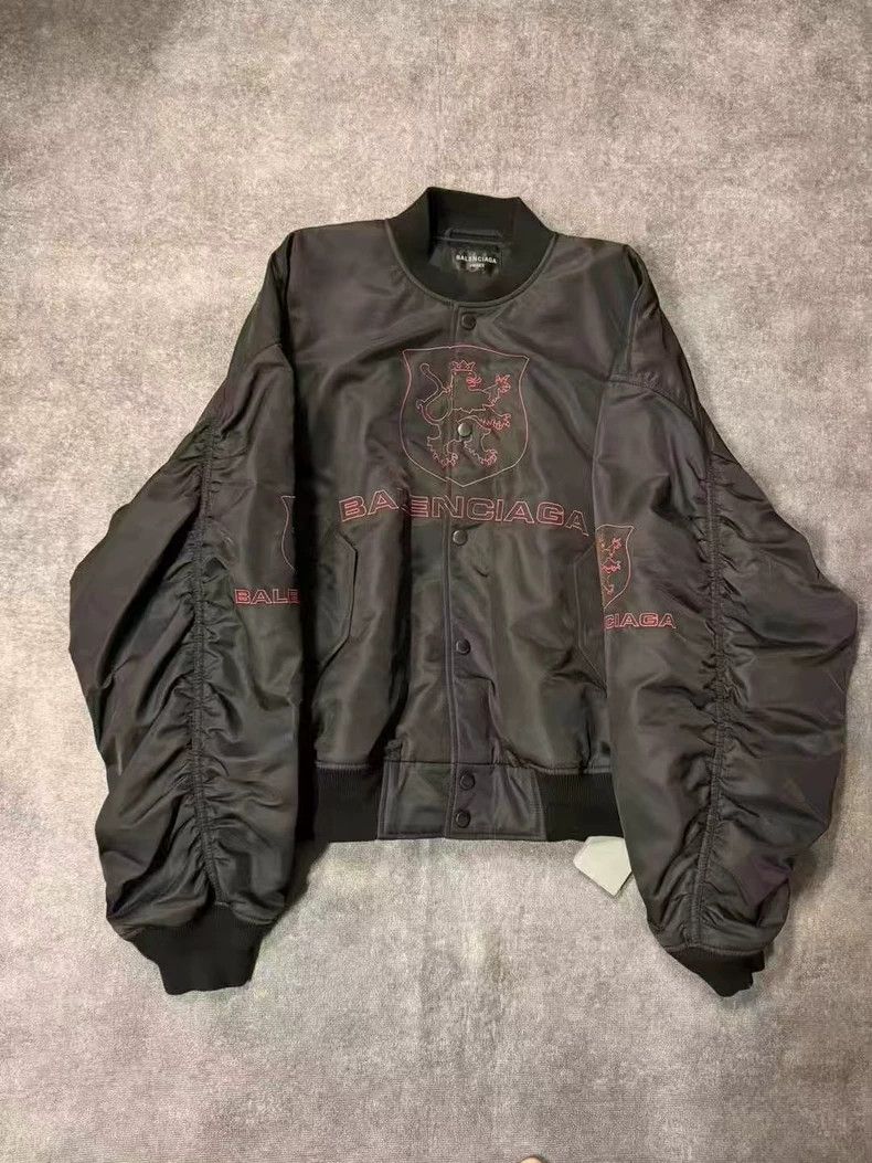 Balenciaga Balenciaga Manchester United co-branded flying jacket Size US S / EU 44-46 / 1 - 1 Thumbnail