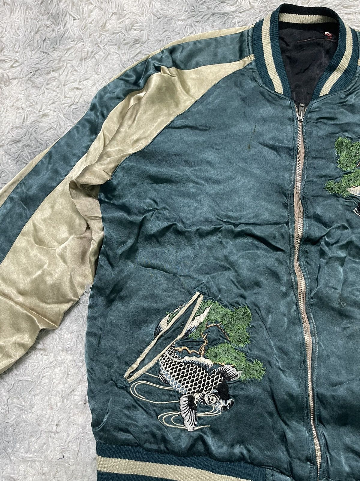 Toyo Enterprises VINTAGE SUKAJAN KOI FISH EMBROIDERED 💯 RAYON REVERSIBLE Size US L / EU 52-54 / 3 - 9 Thumbnail