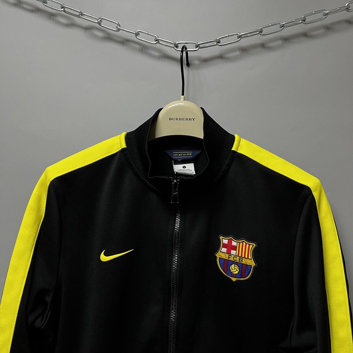 Nike FC Barcelona BARCA Nike Track Jacket Full Zip Men's y2k Size US L / EU 52-54 / 3 - 3 Thumbnail