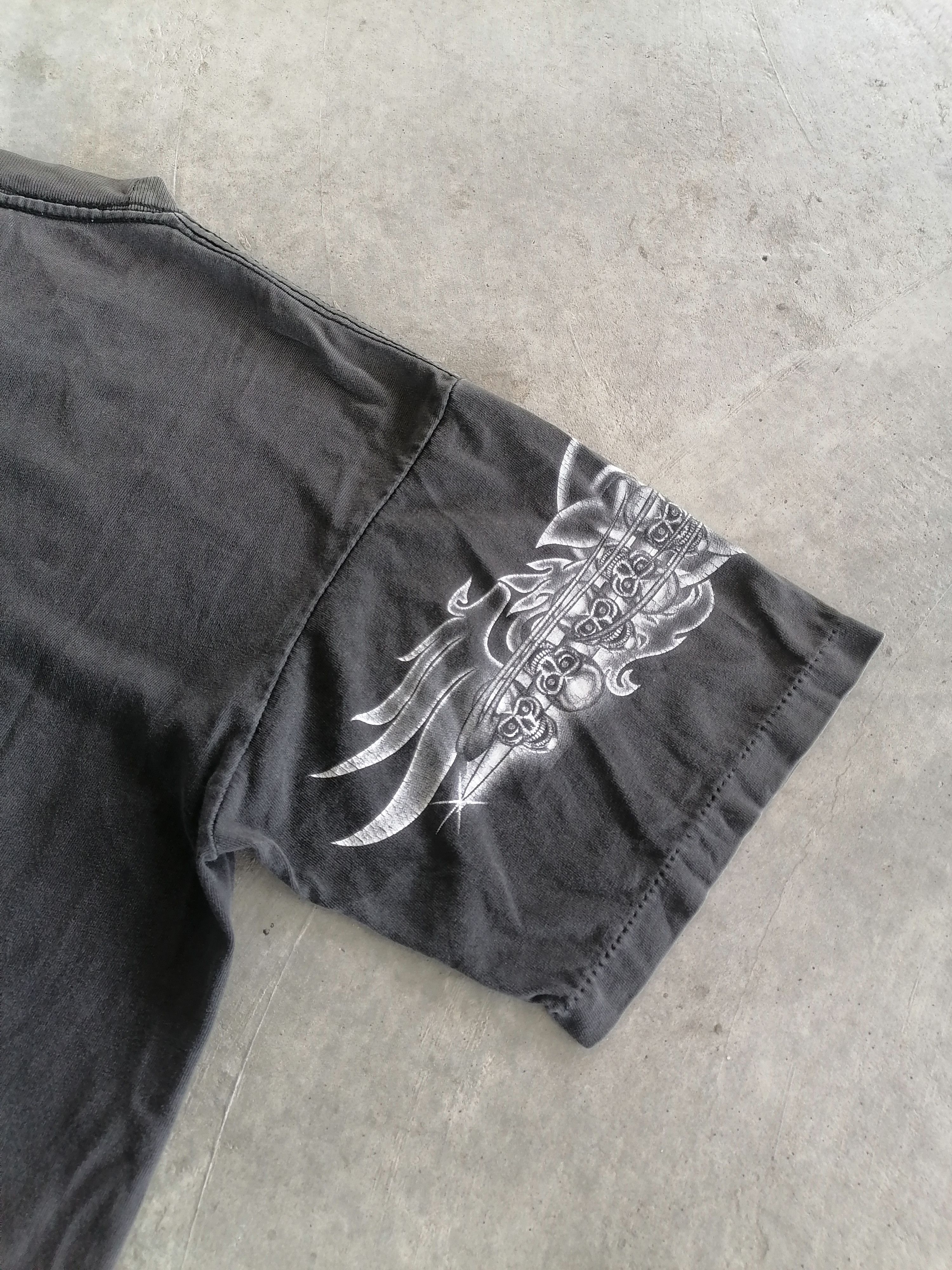 Japanese Brand Vintage Trashed Faded Y2K Tattoo Style Dragon Graphic Tee Size US M / EU 48-50 / 2 - 10 Thumbnail