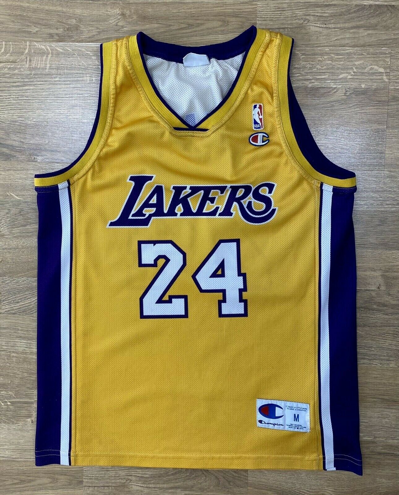 LOS ANGELES LAKERS VINTAGE JERSEY CHAMPION NBA KOBE BRYANT