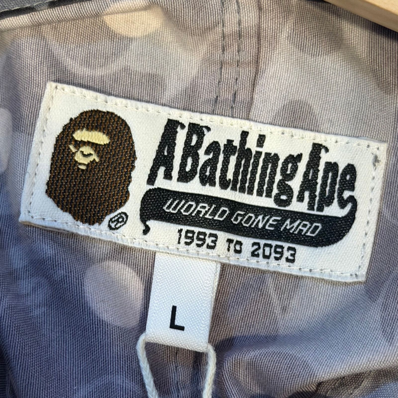 Bape Bape Camo Windbreaker Jacket Size US L / EU 52-54 / 3 - 3 Thumbnail