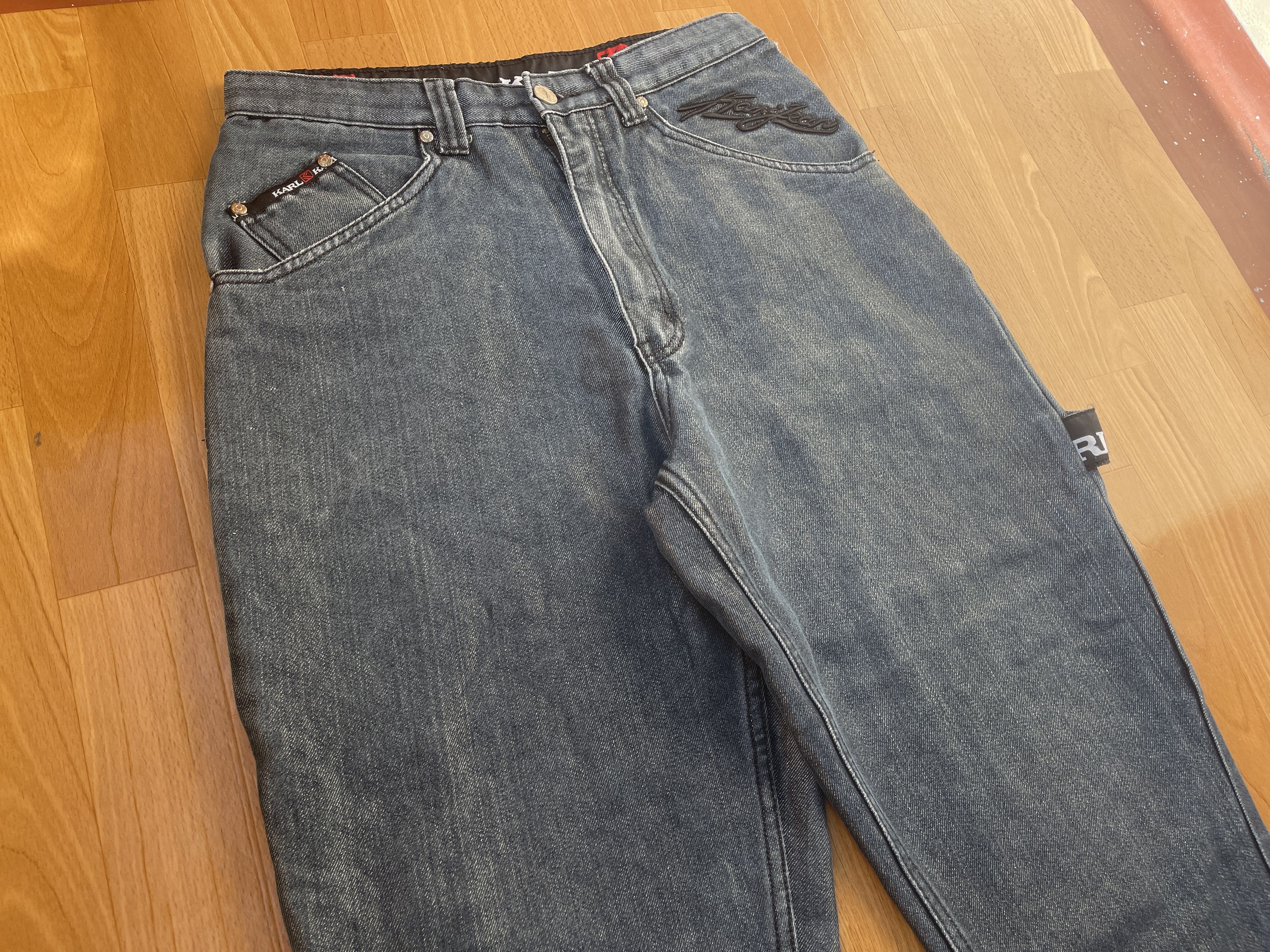 Karl Kani KARL KANI jeans shiny vintage baggy jeans silver metallic 30 Size US 30 / EU 46 - 9 Thumbnail