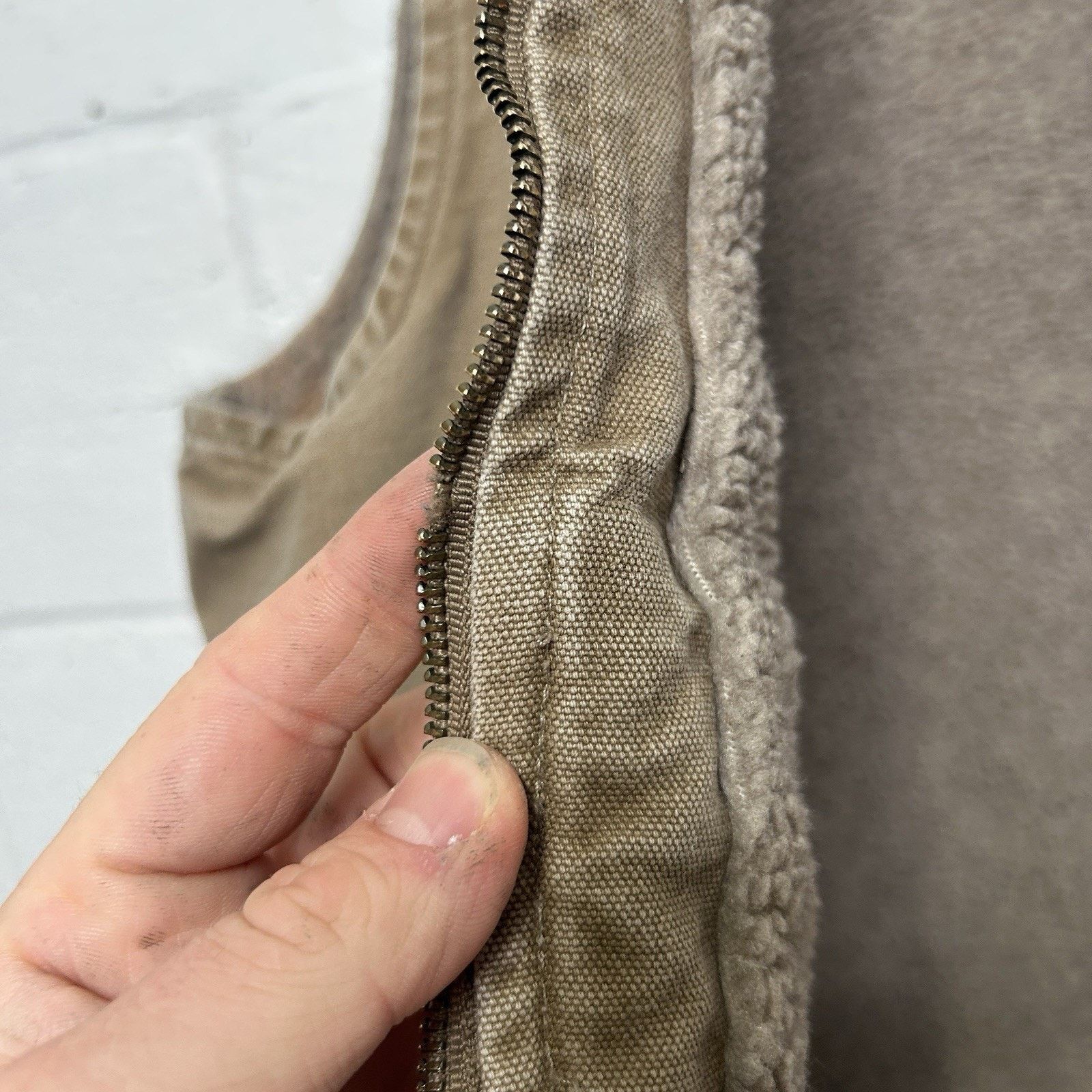 Carhartt Vintage Carhartt Sherpa-Lined Canvas Vest “Camel” V26 CML Size US XL / EU 56 / 4 - 6 Thumbnail