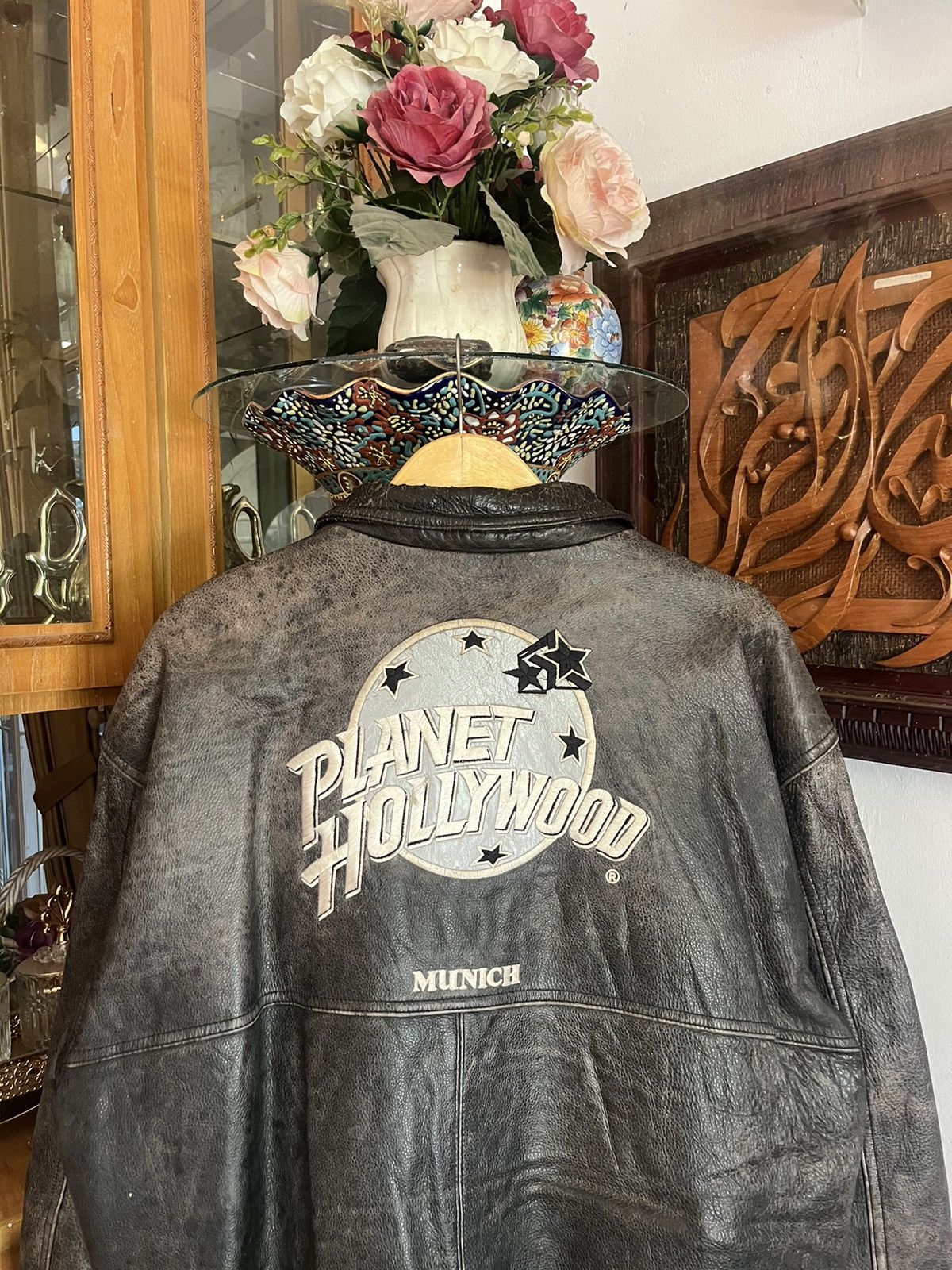 Planet Hollywood 1995 Planet Hollywood Munich, Germany Leather Jacket Size US XL / EU 56 / 4 - 2 Thumbnail