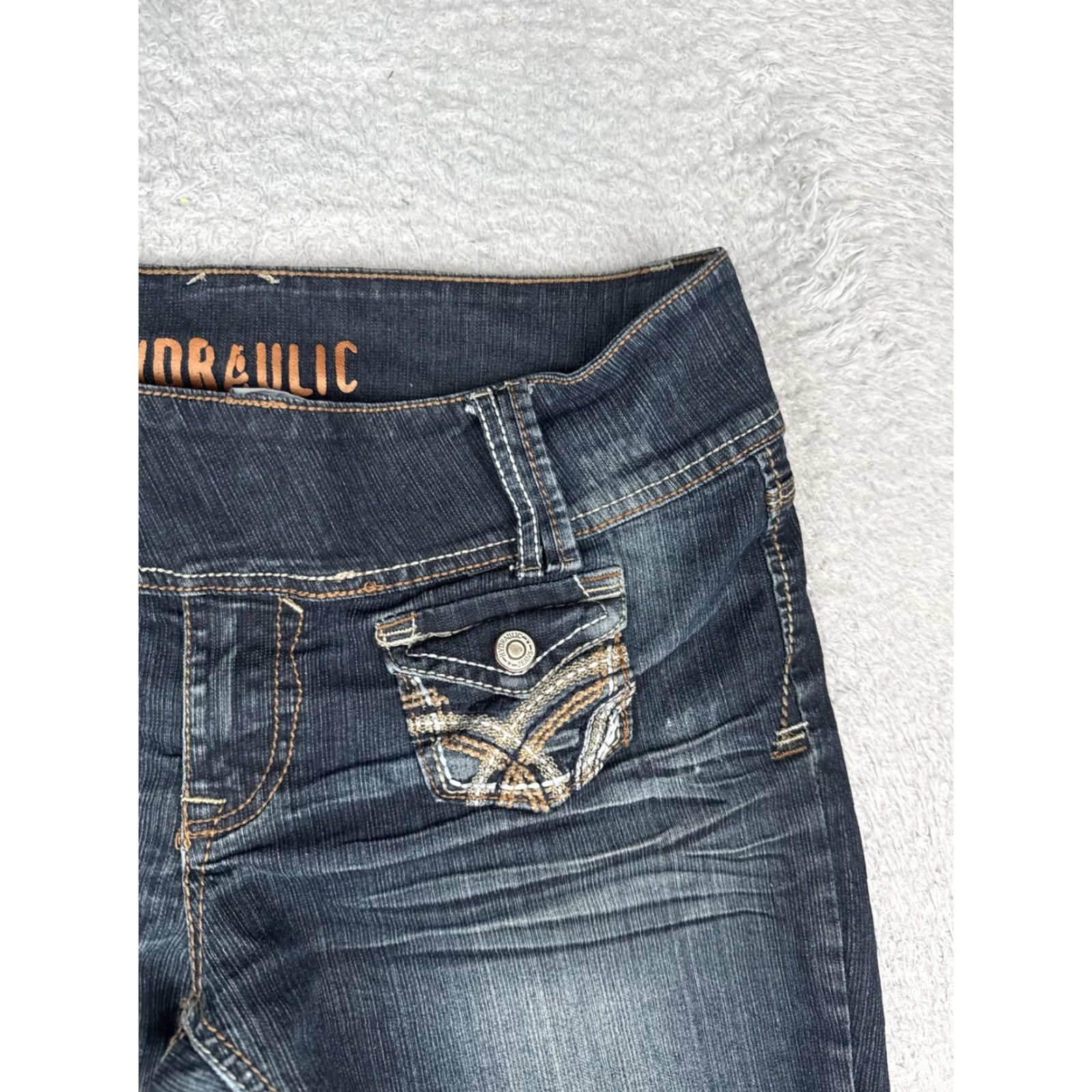 Denime HYDRAULIC Denim Shorts Cut-Off 32x5 Juniors 13/14 Blue Embroidered 5-Pocket Raw Hem Zip Front Waist Logo, Casual, Spring Summer, Women, Junior Size 14 Size 36" / US 14 / IT 50 - 5 Thumbnail