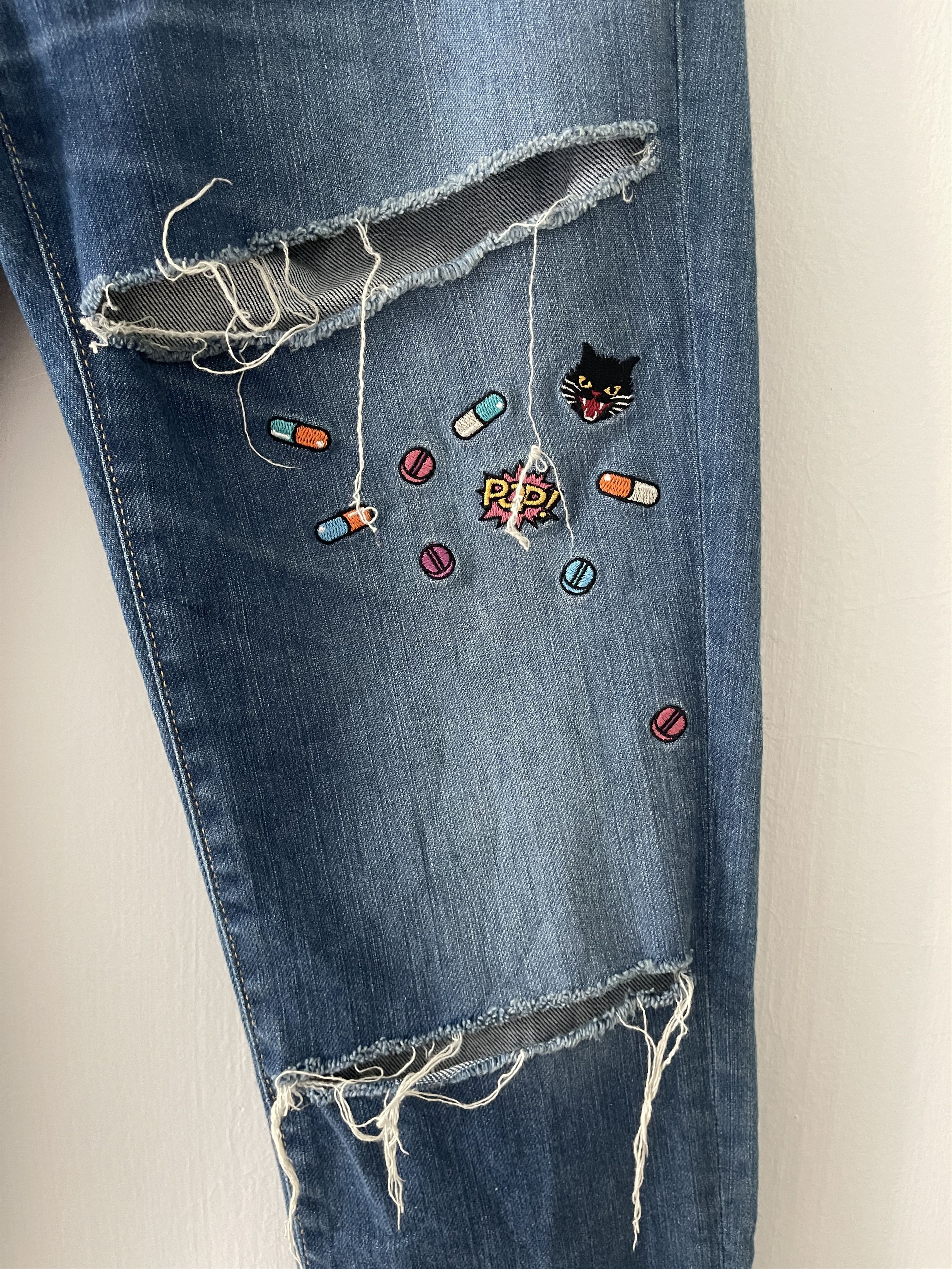 Hysteric Glamour × Japanese Brand Hysteric Glamour Ripped skinny Jeans Size 26" / US 2 / IT 38 - 15 Thumbnail