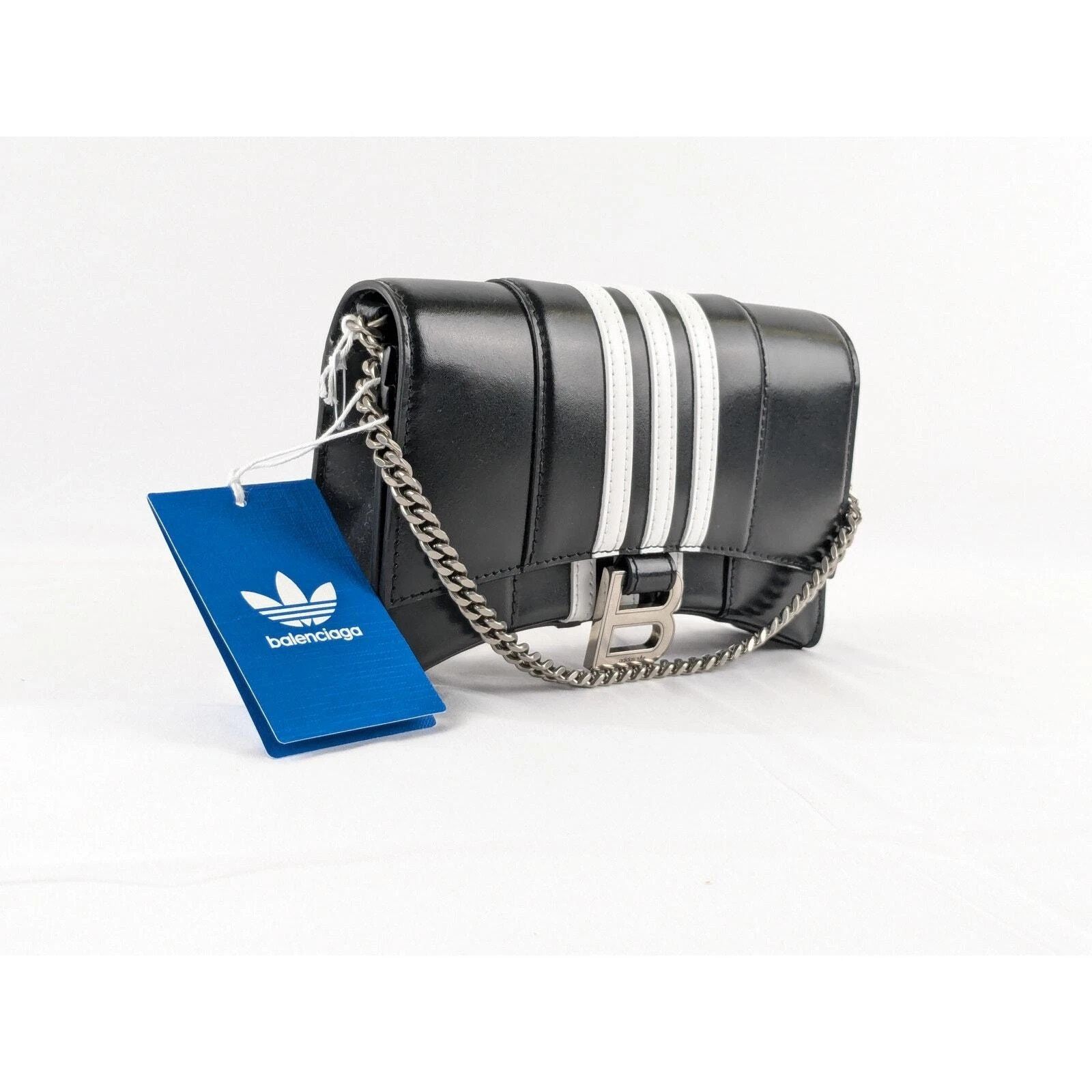 Adidas × Balenciaga o1rshd1 Size: OS / Hour Glass Wallet on Chain Bag in Black Size ONE SIZE - 2 Thumbnail