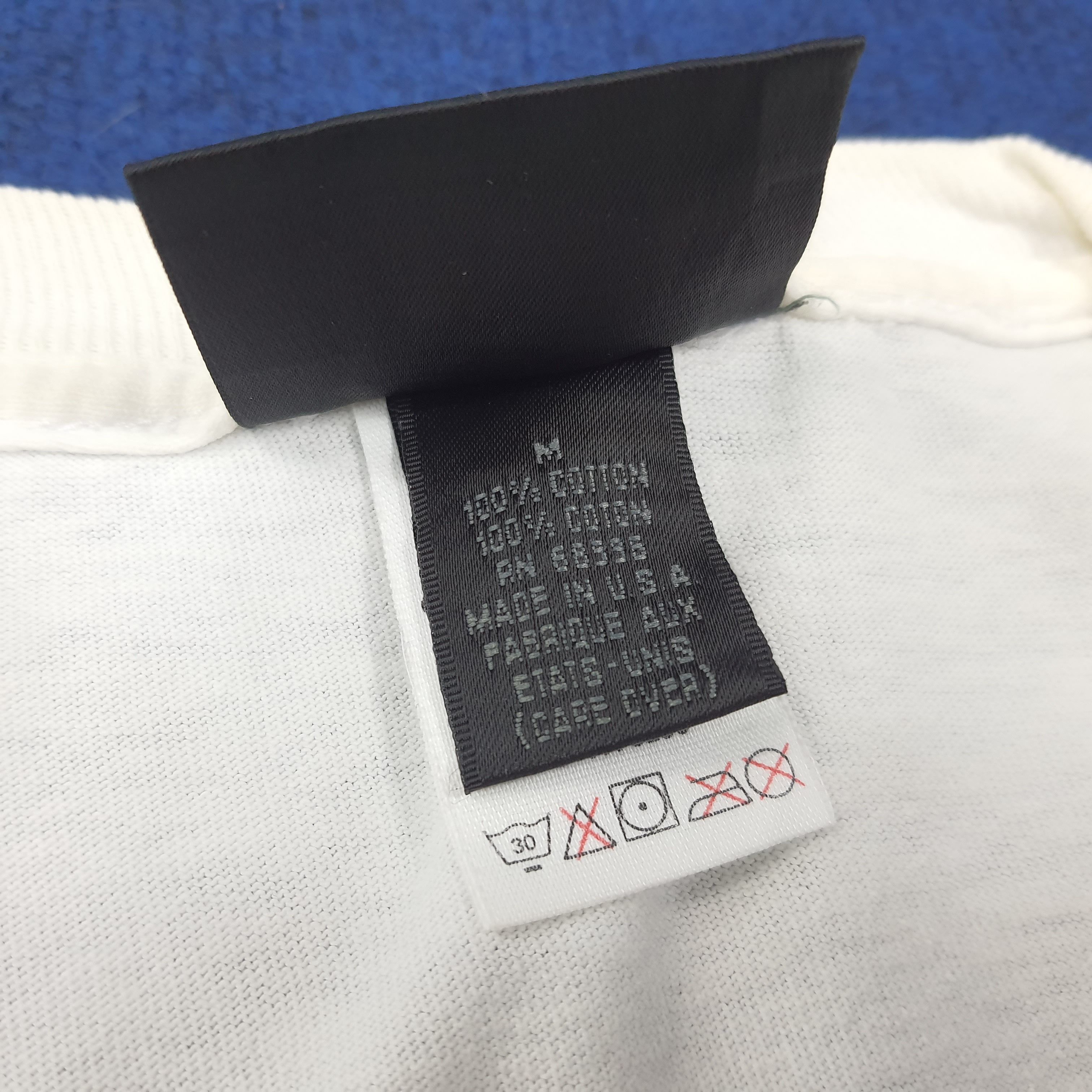 DKNY × Vintage Vintage DKNY Donna Karan New York Streetwear Boxy Tshirt Size US L / EU 52-54 / 3 - 5 Thumbnail