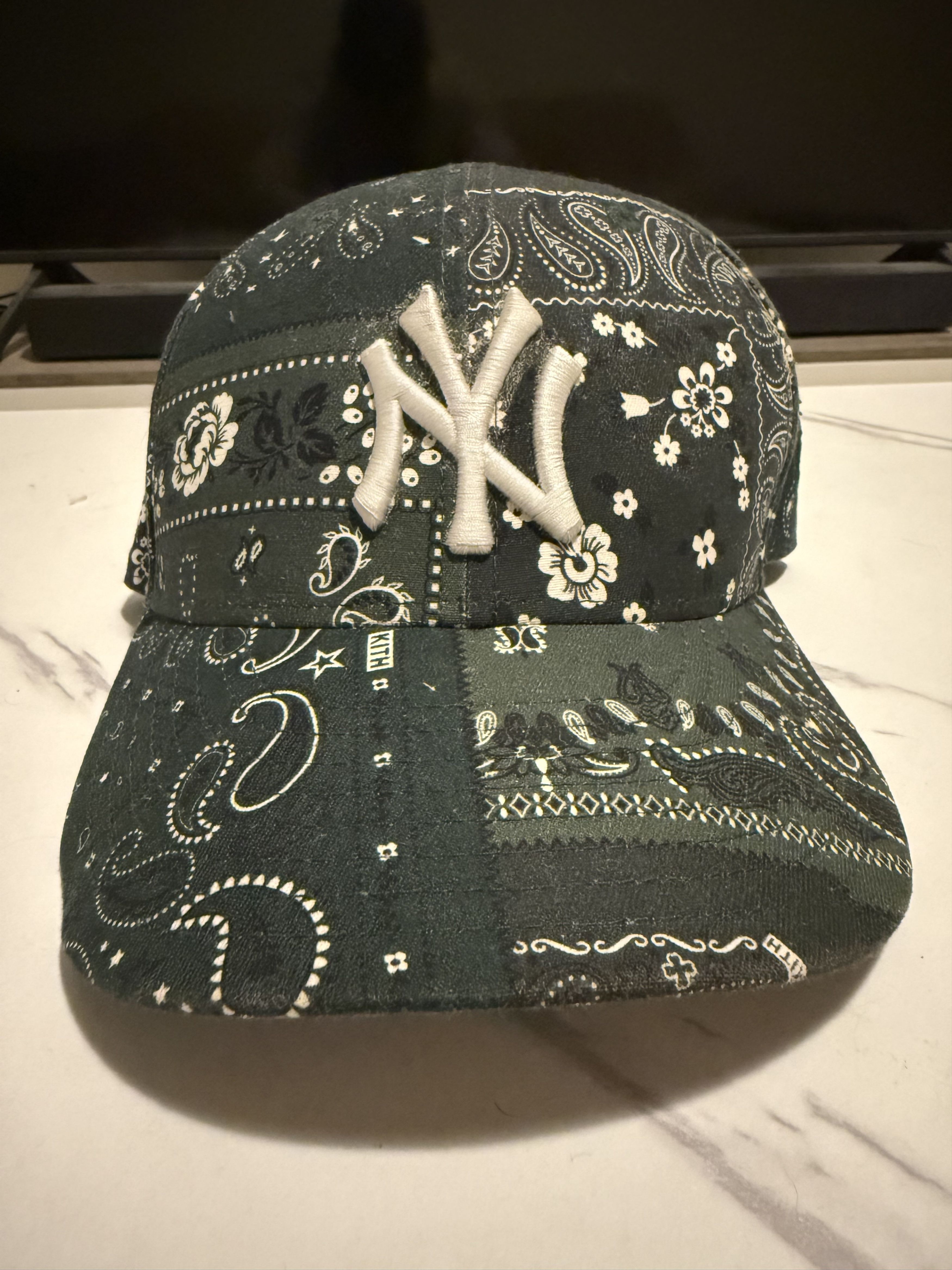 Kith × New Era Kith x New Era Yankees floral green fitted | Grailed