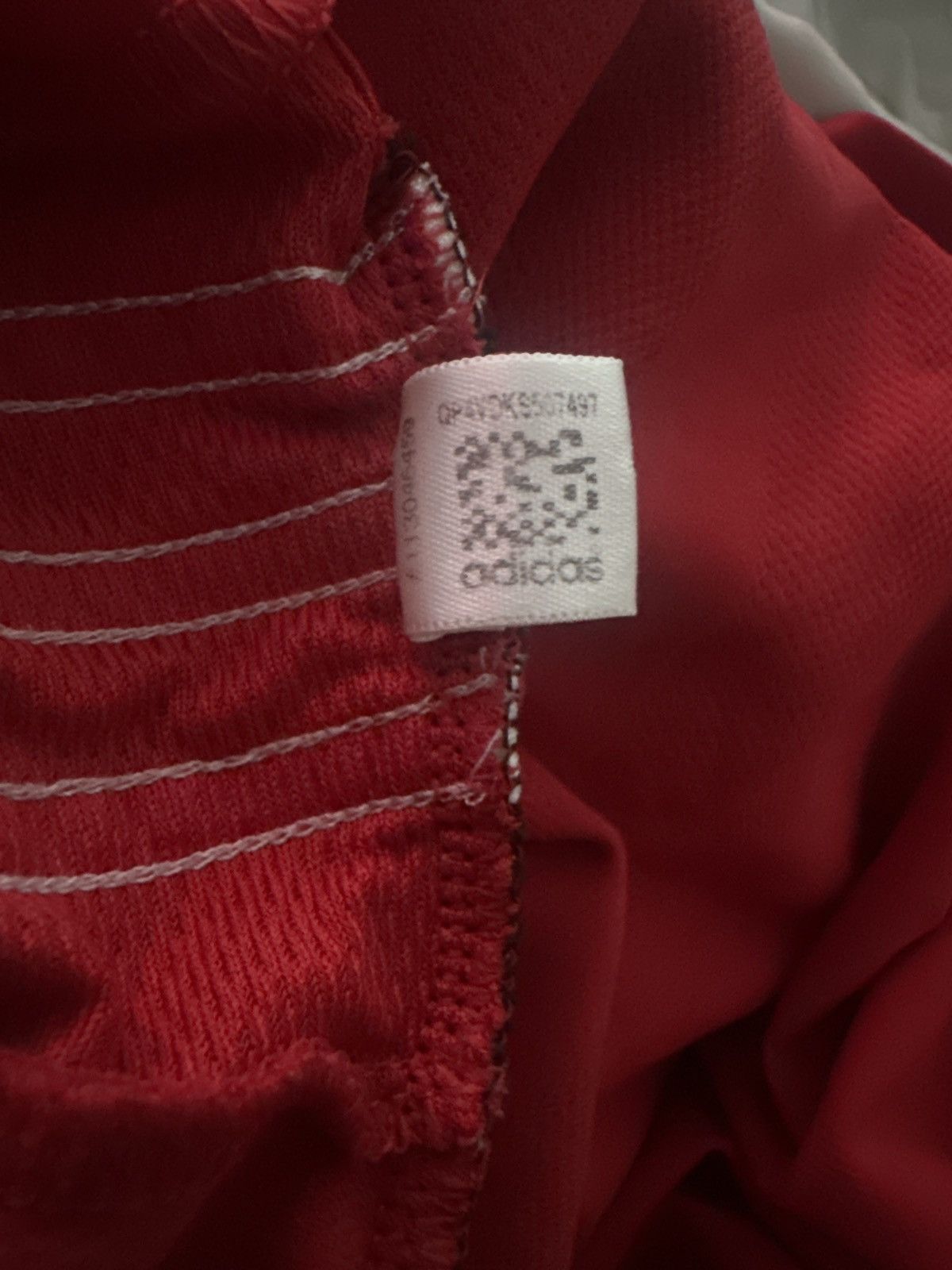 Adidas Manchester United 2015/16 kit Size US M / EU 48-50 / 2 - 5 Thumbnail