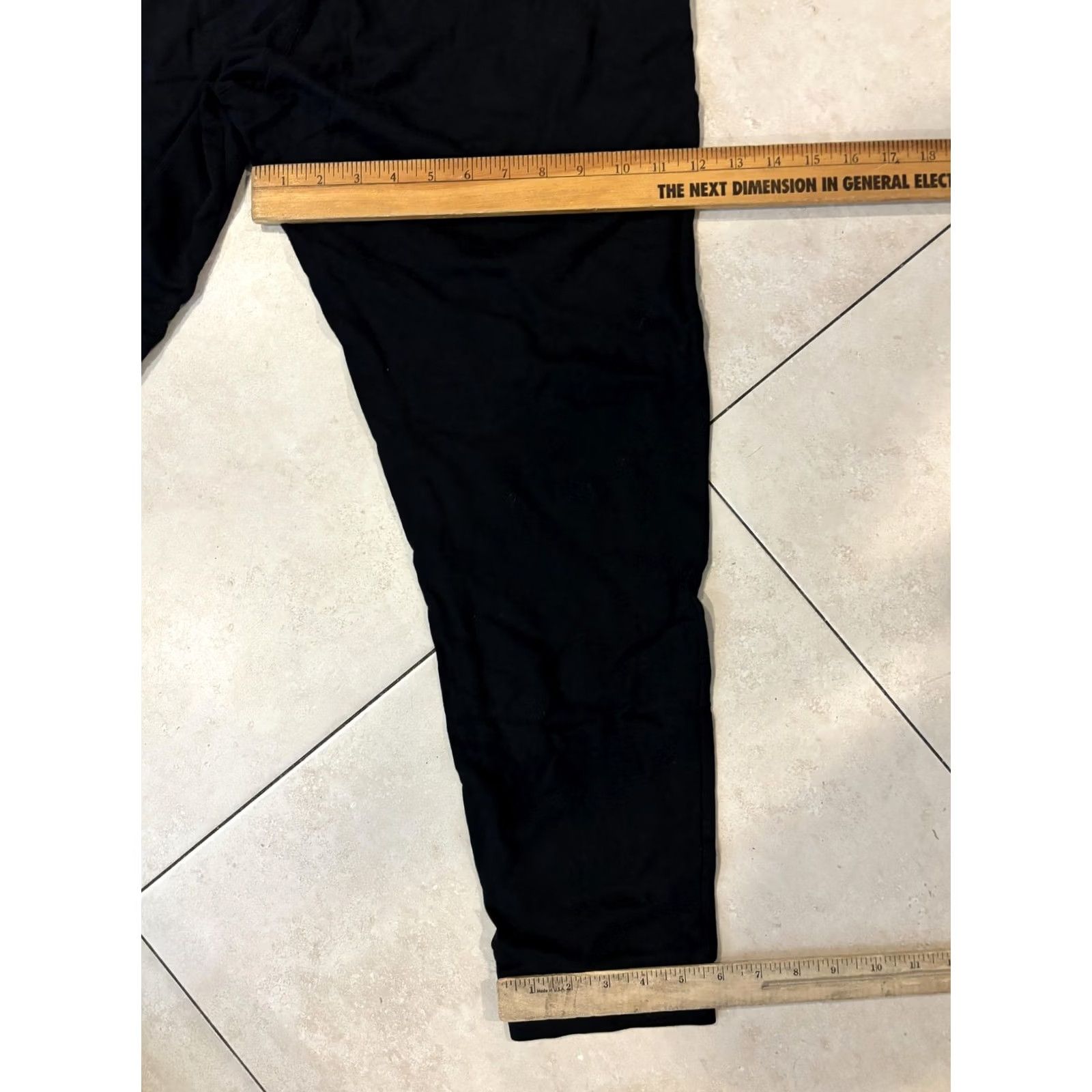 Vintage BOSS Sweatpants Mens XL Black Tapered Joggers Lounge Athletic Pants Pull On Ribbed Cuffs White Logo 29in Inseam Drawstring Regular Waist Size US 36 / EU 52 - 7 Thumbnail