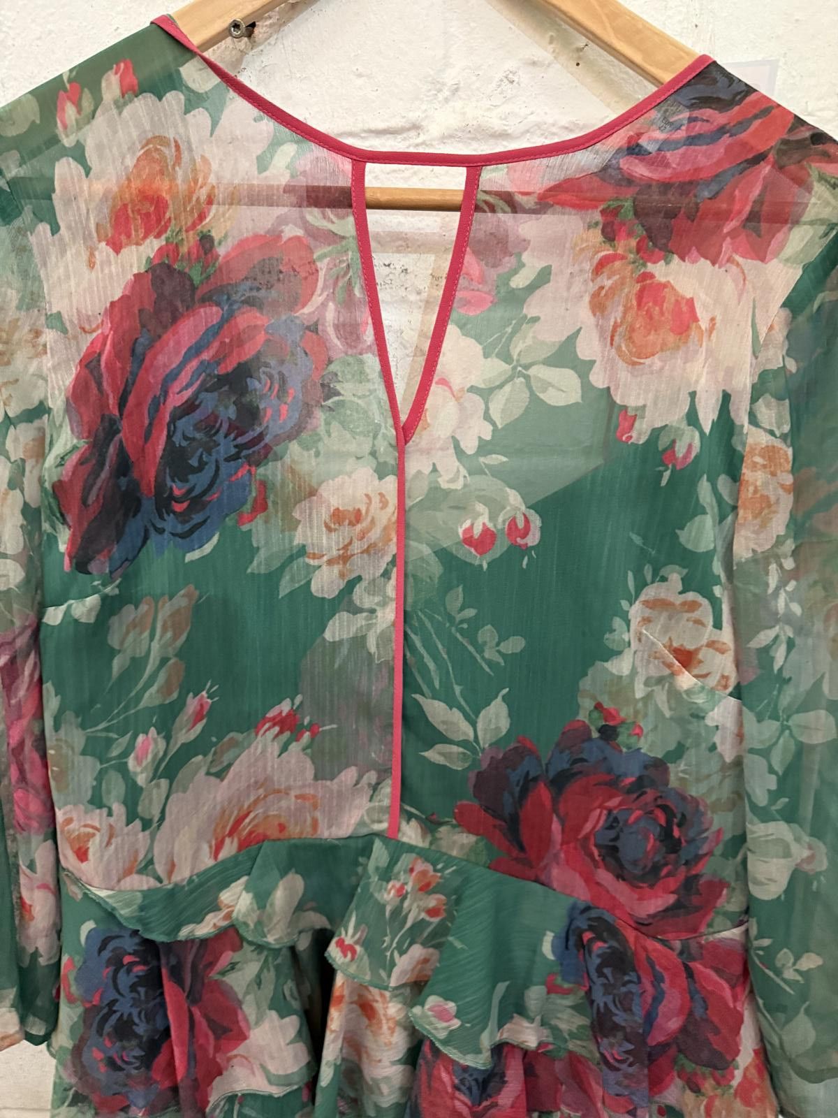 Next Level Apparel Green Floral Midi Dress with Ruffle Details Size M / US 6-8 / IT 42-44 - 2 Thumbnail