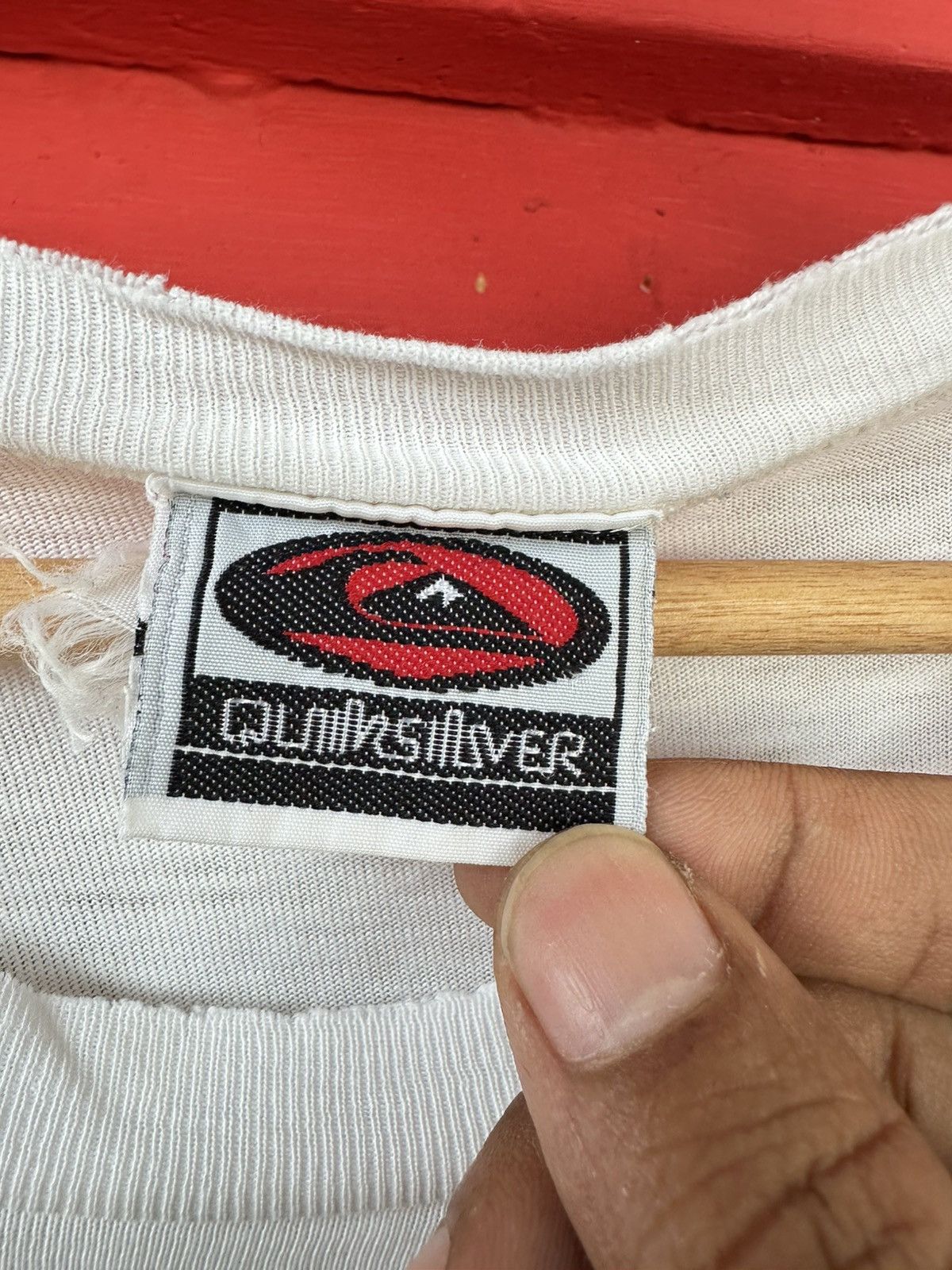 Quiksilver Distressed Vintage 90s Quiksilver Surf Tee Size US L / EU 52-54 / 3 - 10 Thumbnail